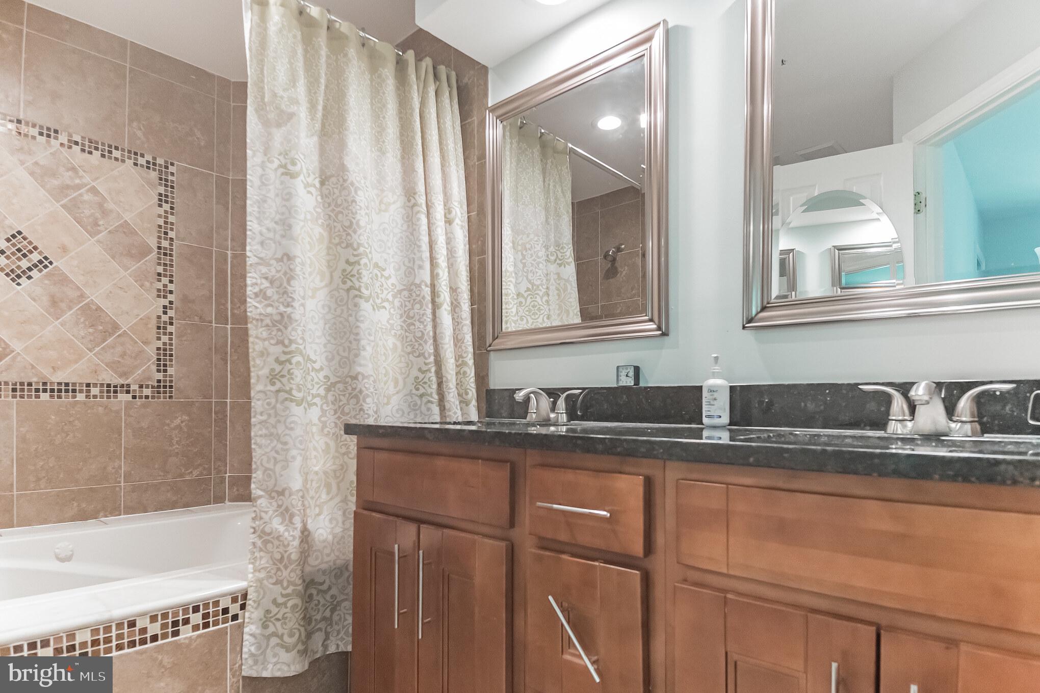 LAFAYETTE FOREST - Residential