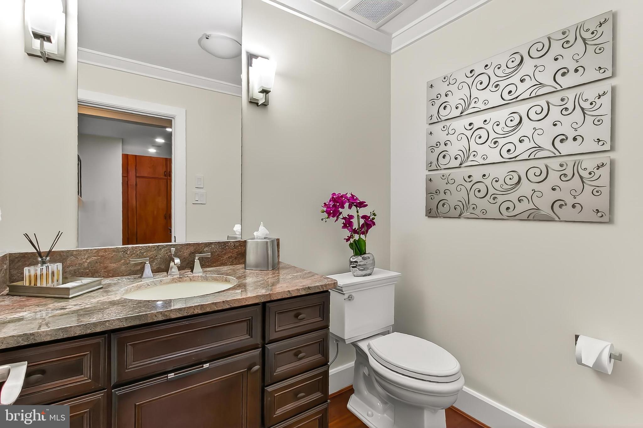 ARLINGTON RIDGE - Residential