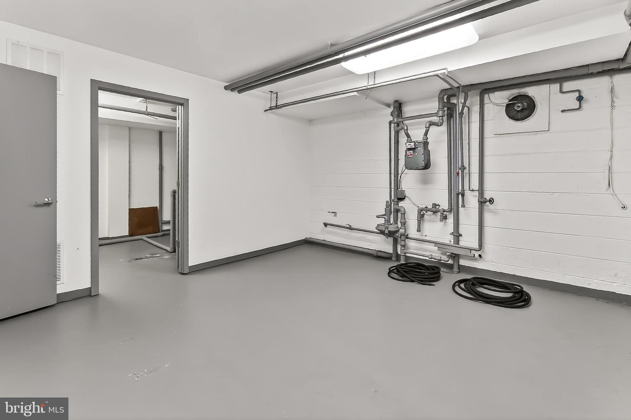 ARLINGTON RIDGE - Residential