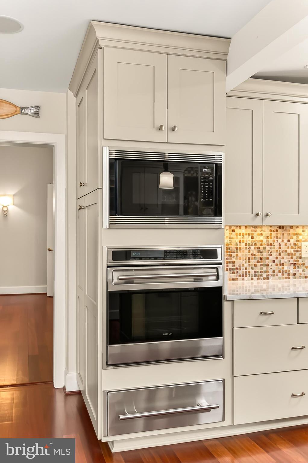 ARLINGTON RIDGE - Residential