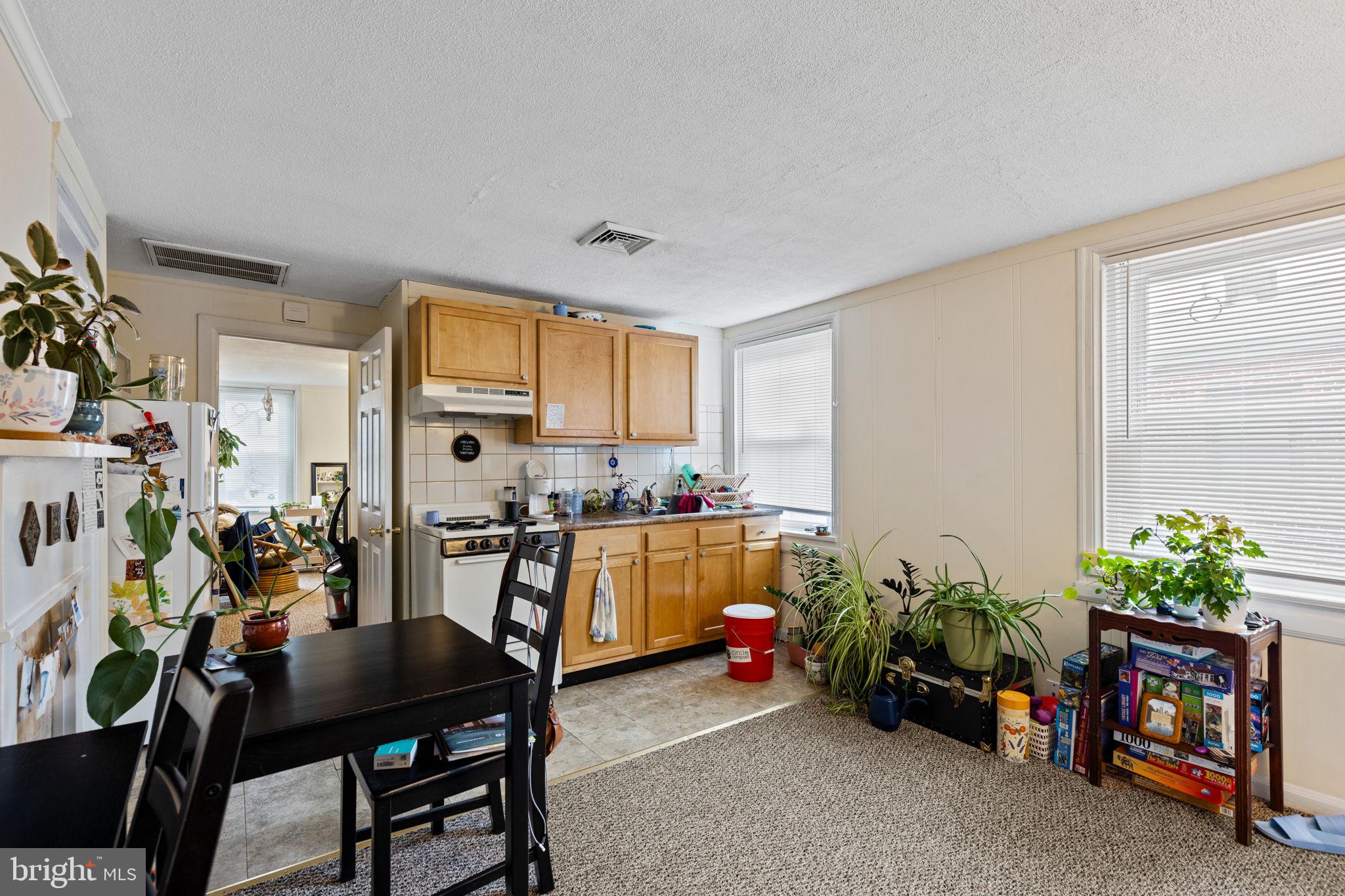NORTHERN LIBERTIES - Commercial Sale
