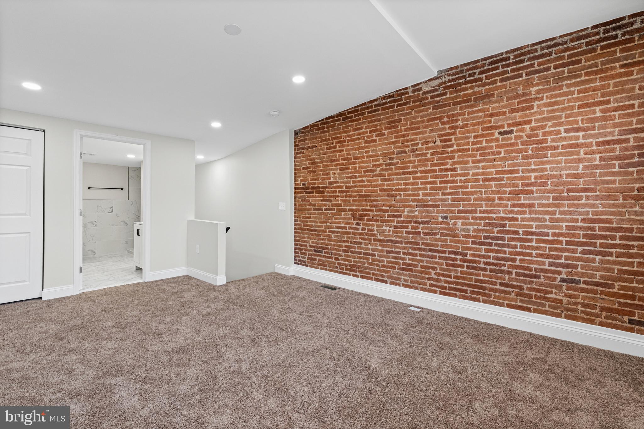 HARLEM PARK - Residential