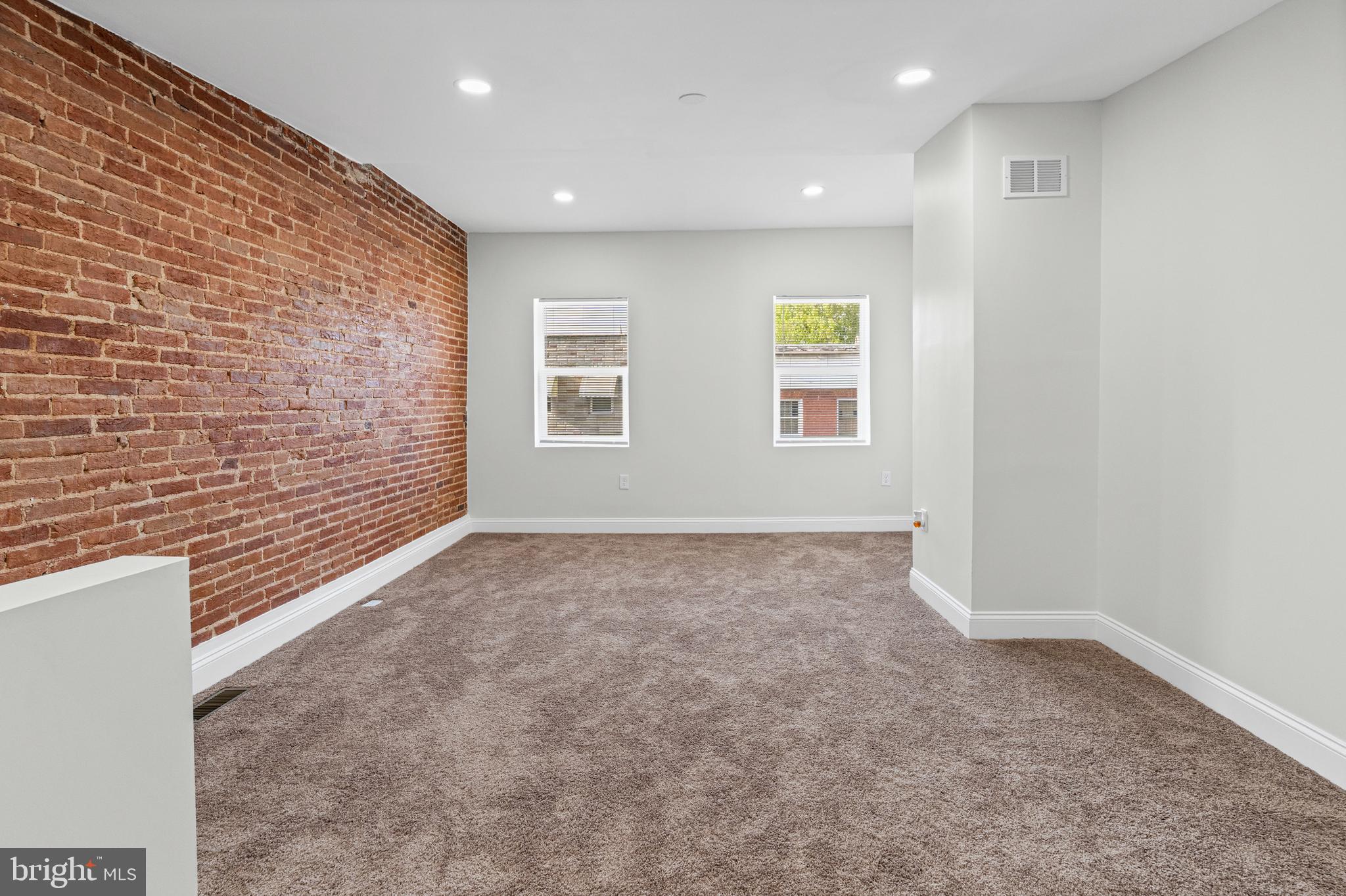 HARLEM PARK - Residential