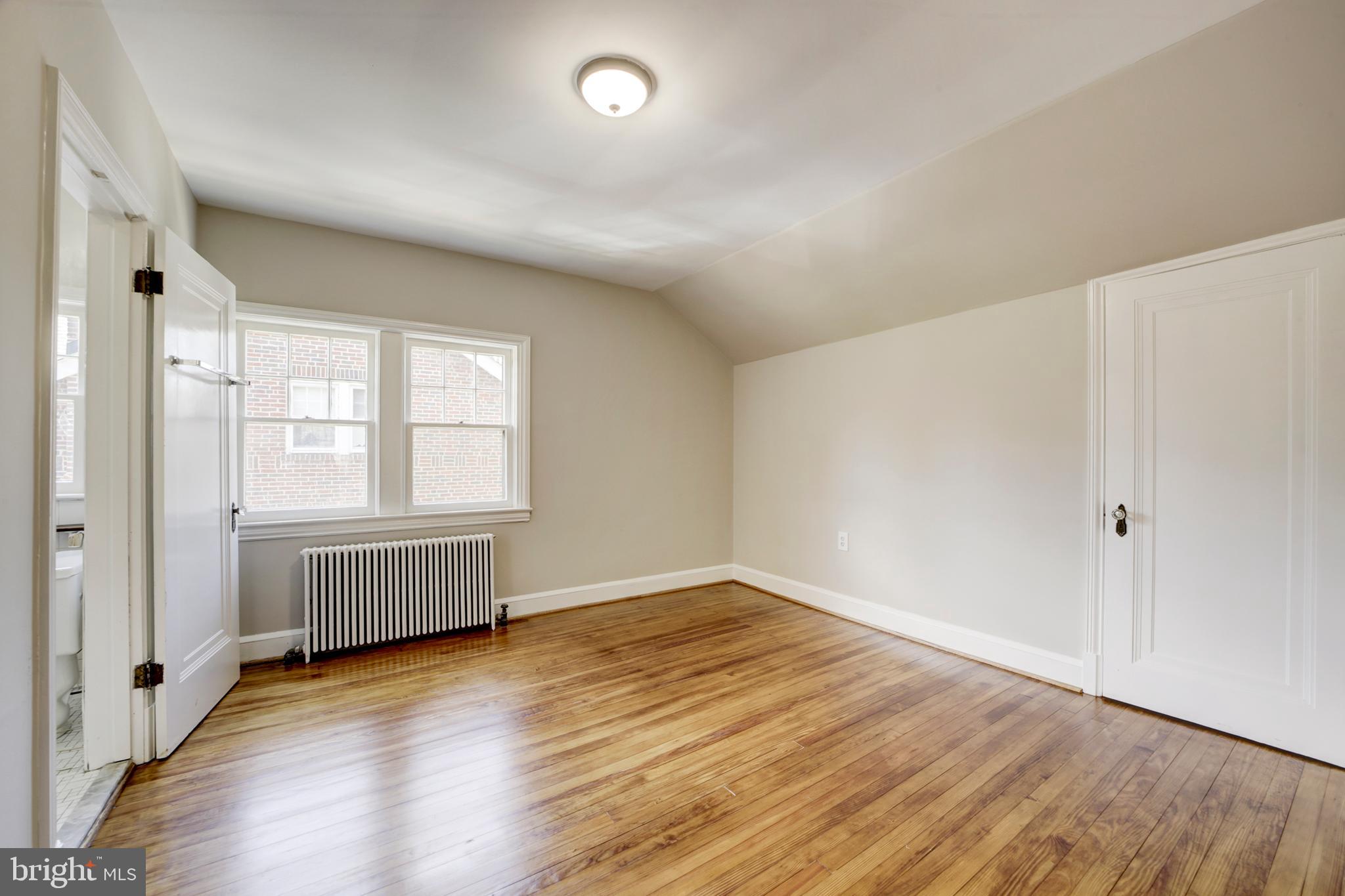 UNIVERSITY PARK - Residential