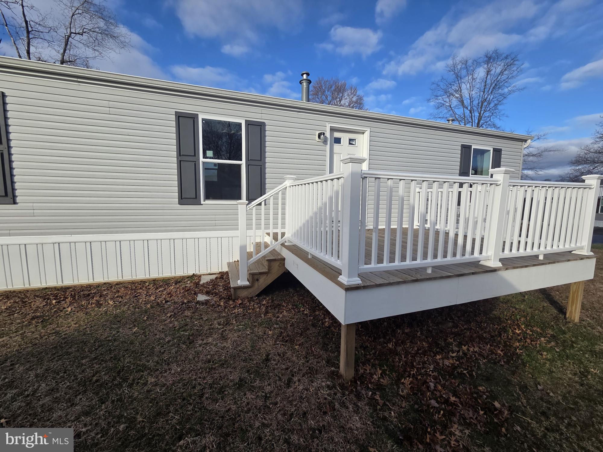 MELODYLAKESCNTRYCLUB - Residential