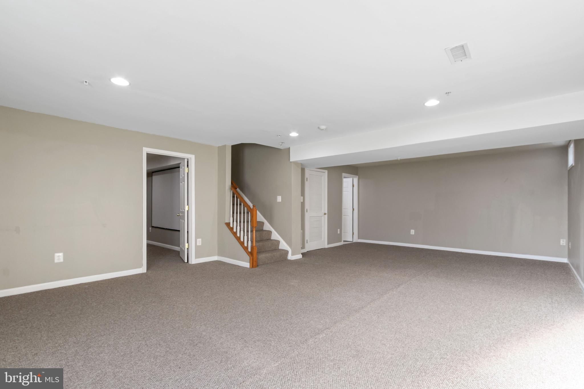 CLARKSBURG VILLAGE - Residential Lease