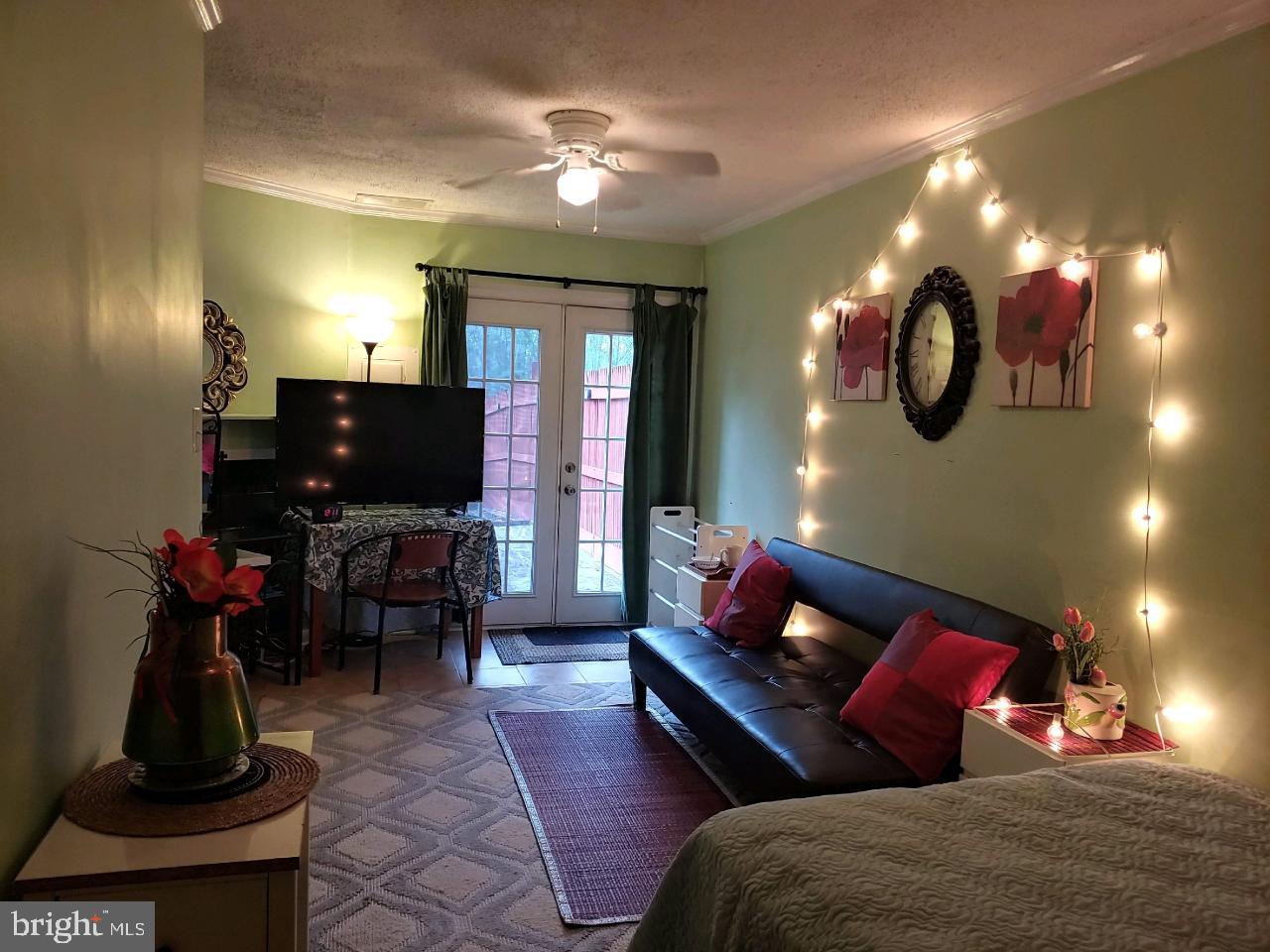 BROOKLEIGH - Residential Lease