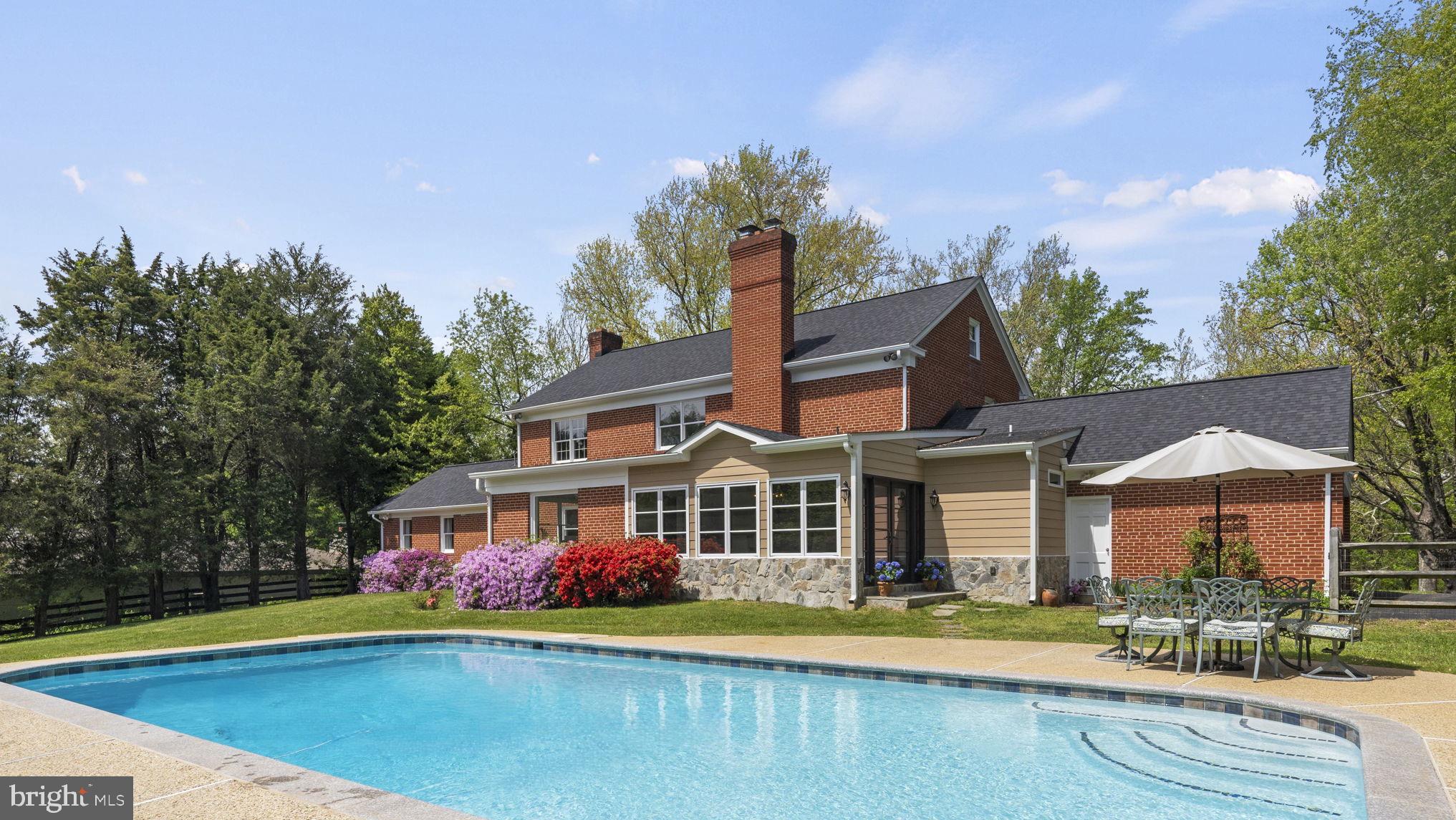 NORTH POTOMAC - Residential