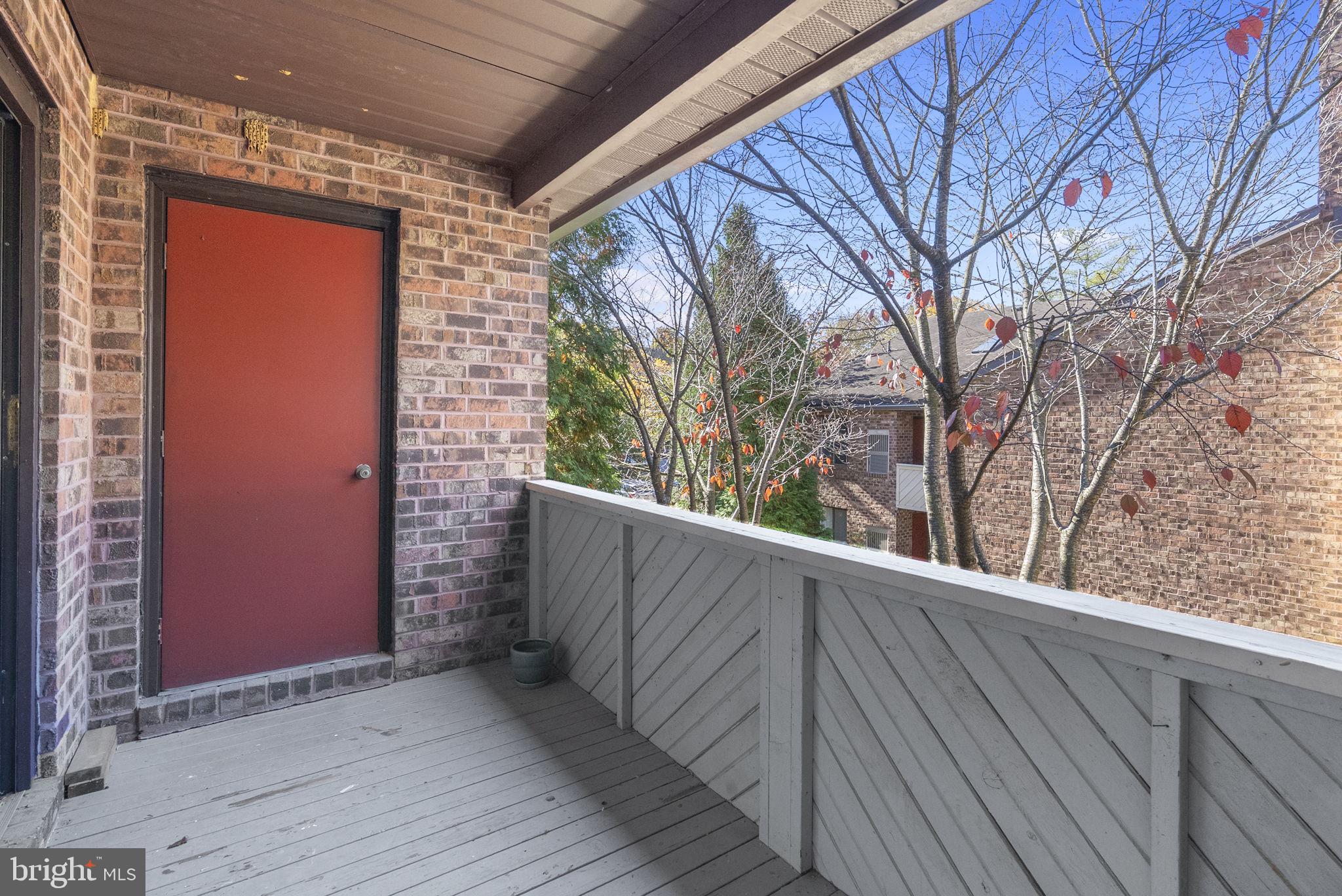 CHESTERBROOK - Residential Lease