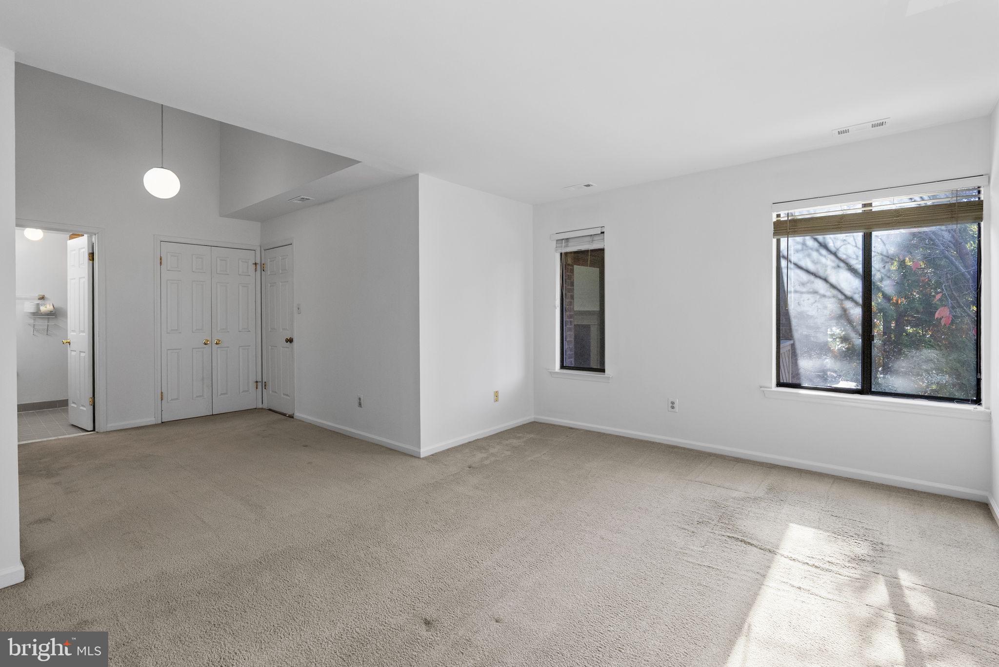 CHESTERBROOK - Residential Lease