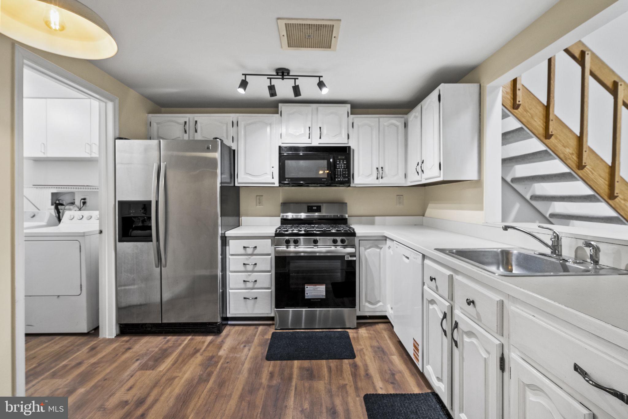 CHESTERBROOK - Residential Lease