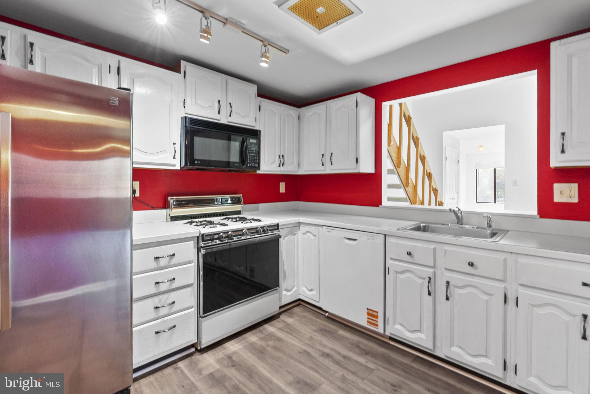 CHESTERBROOK - Residential Lease