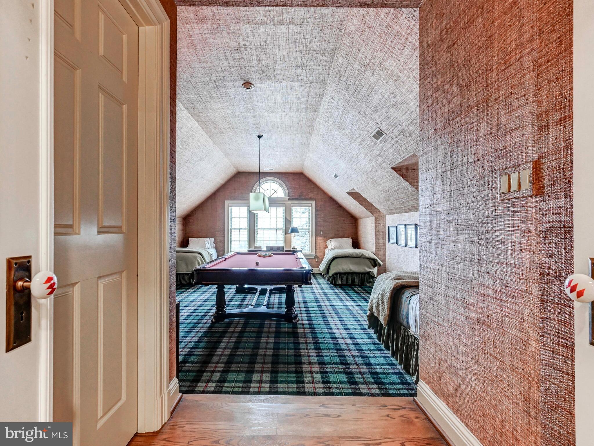 WORTHINGTON VALLEY - Residential