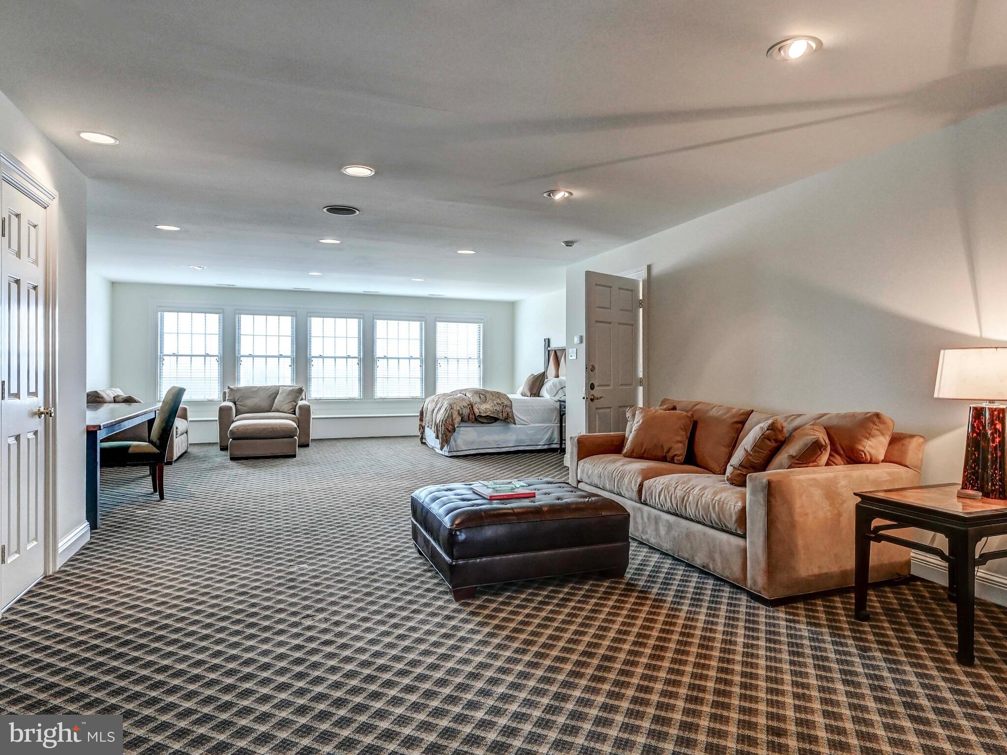 WORTHINGTON VALLEY - Residential