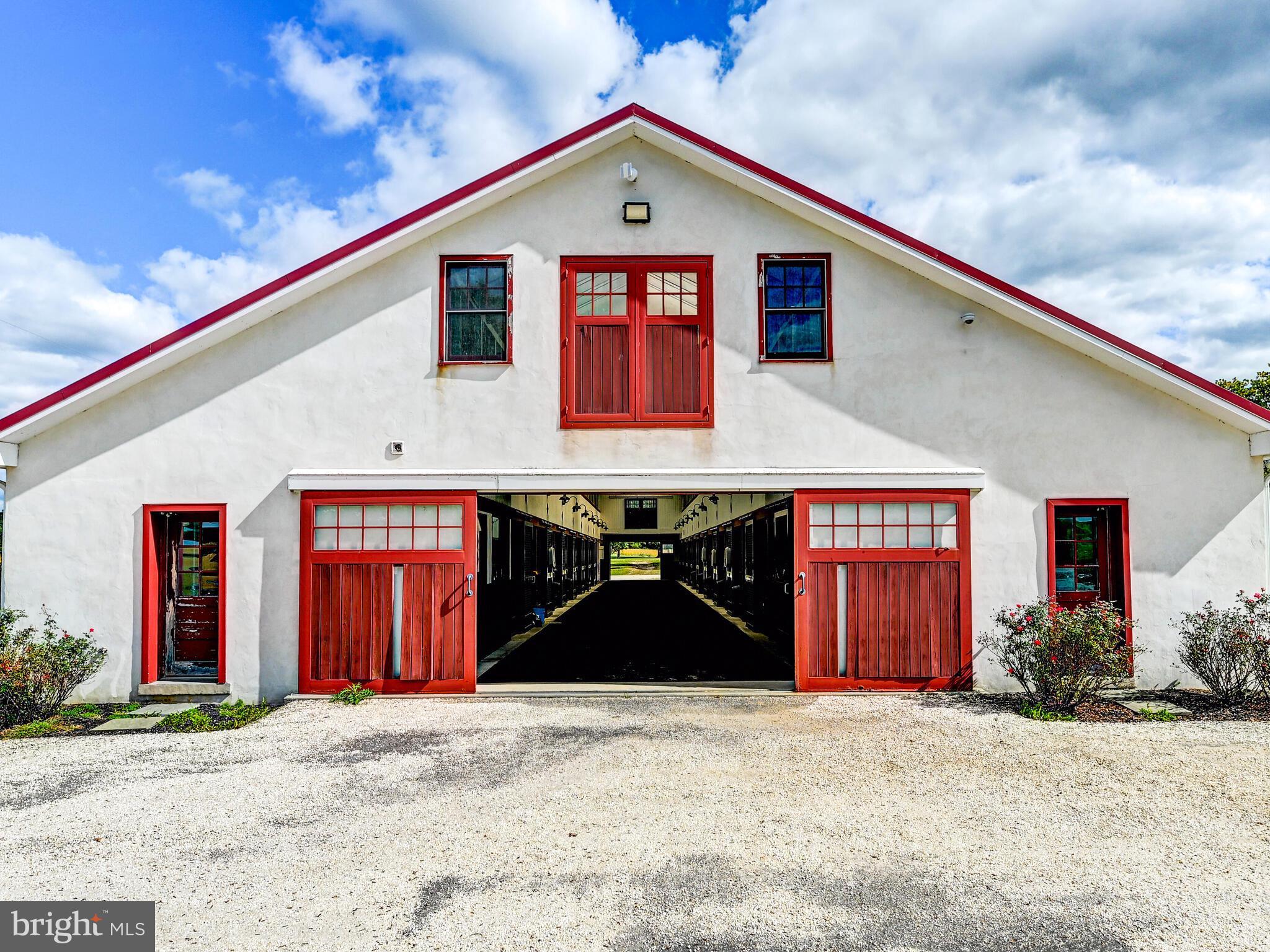 WORTHINGTON VALLEY - Residential