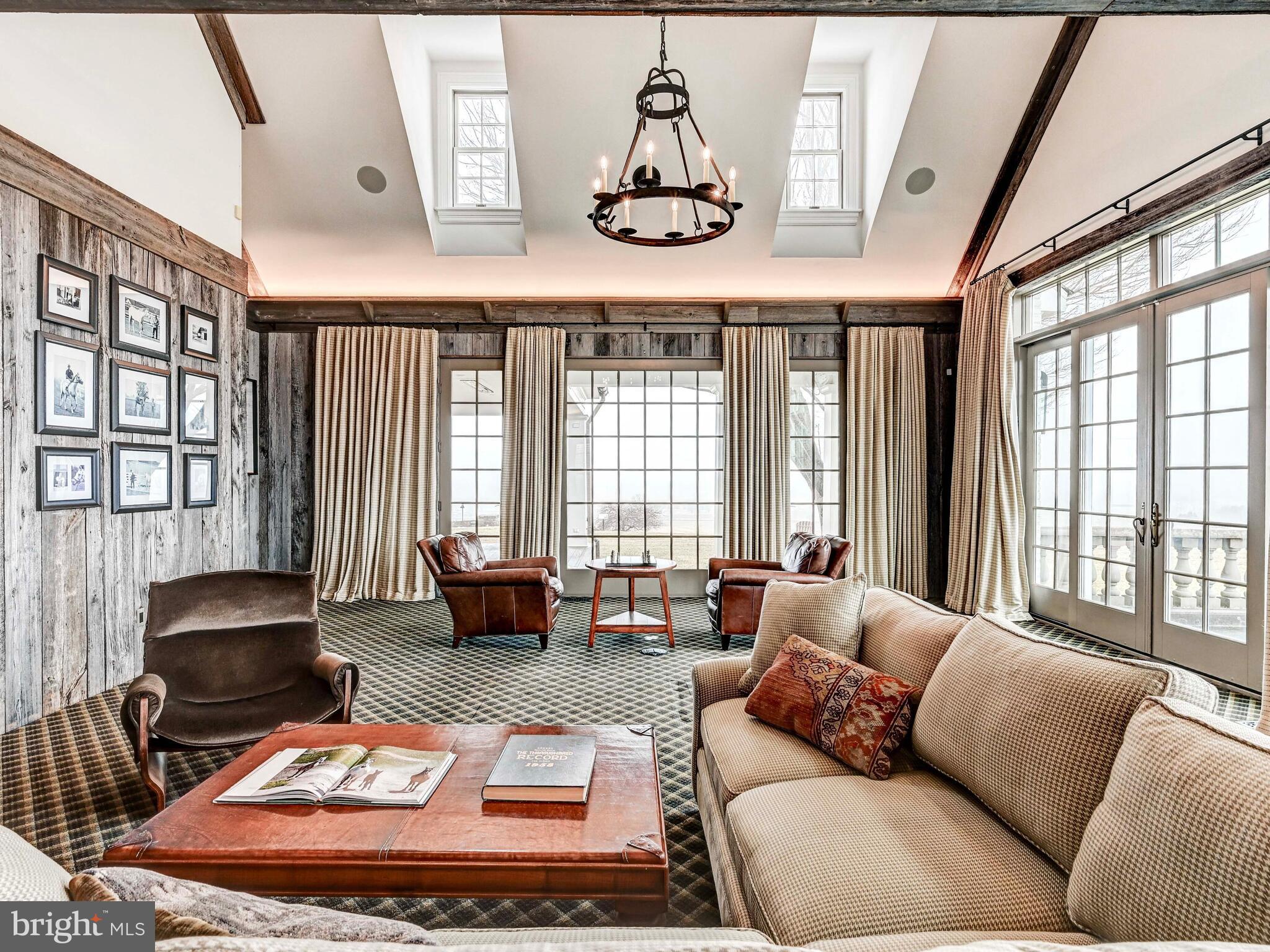 WORTHINGTON VALLEY - Residential