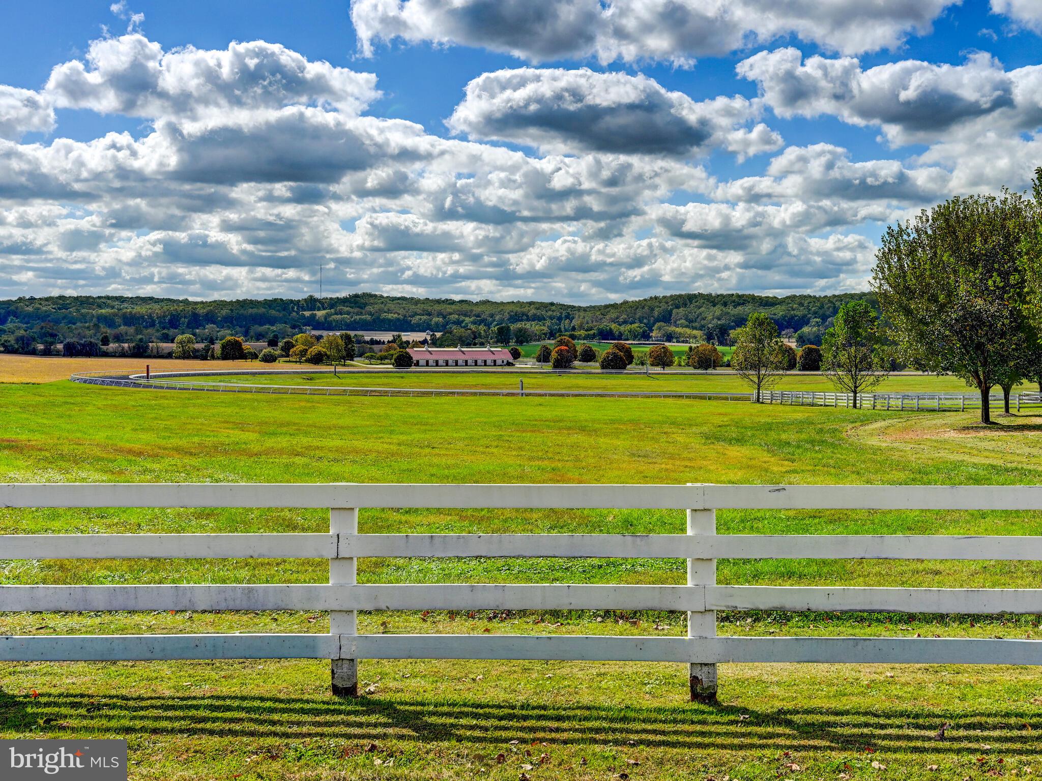 WORTHINGTON VALLEY - Residential