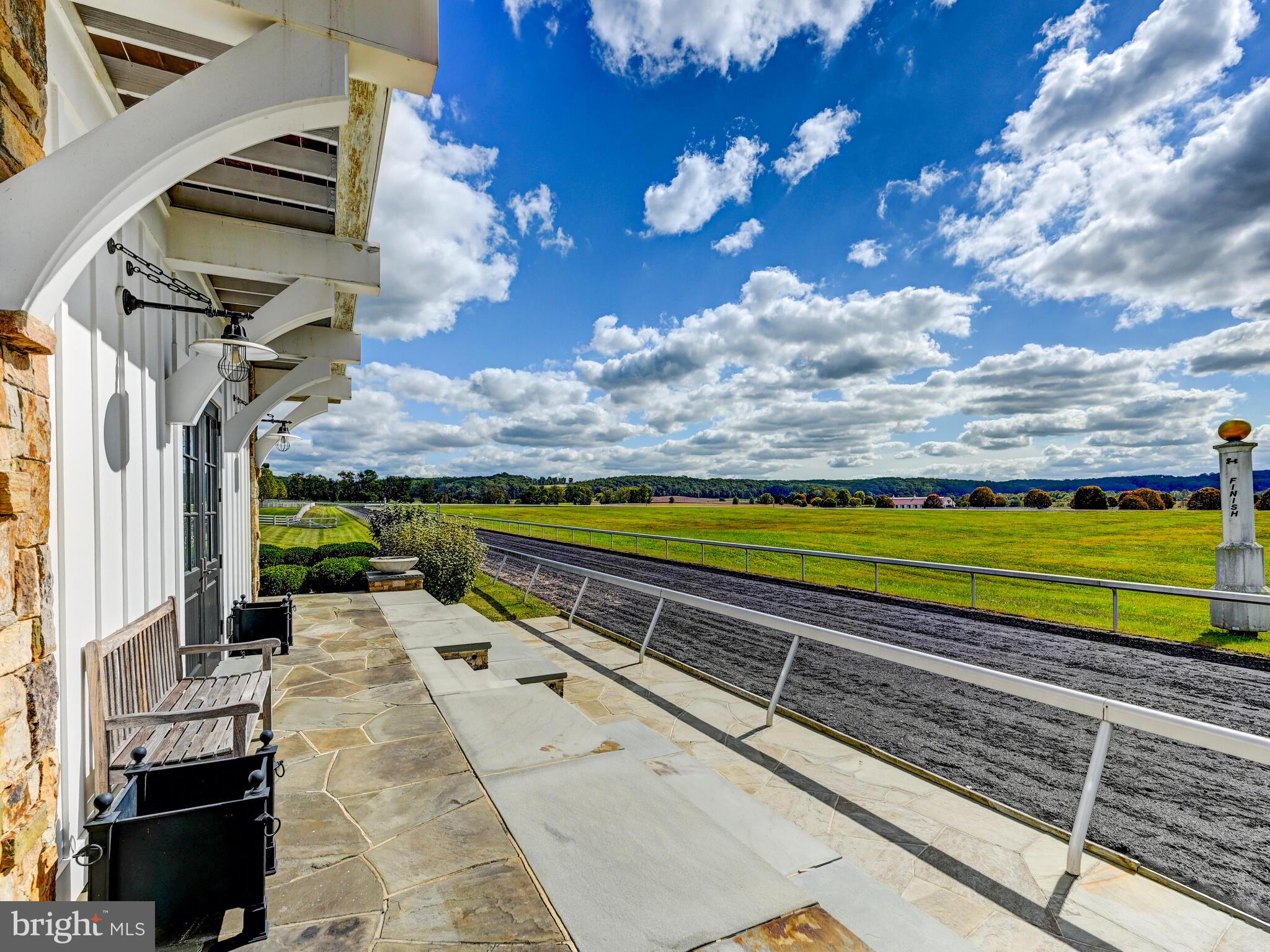 WORTHINGTON VALLEY - Residential