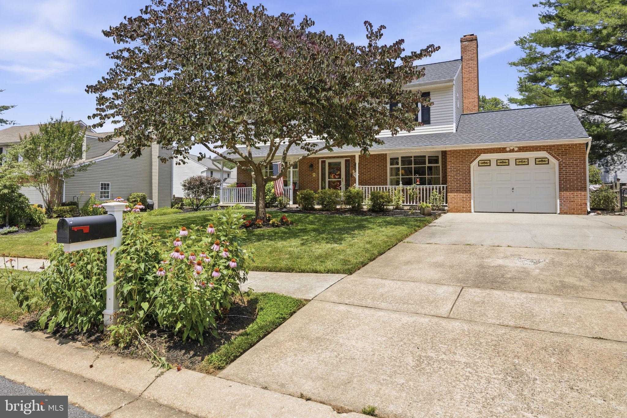 502 N SHAMROCK ROAD