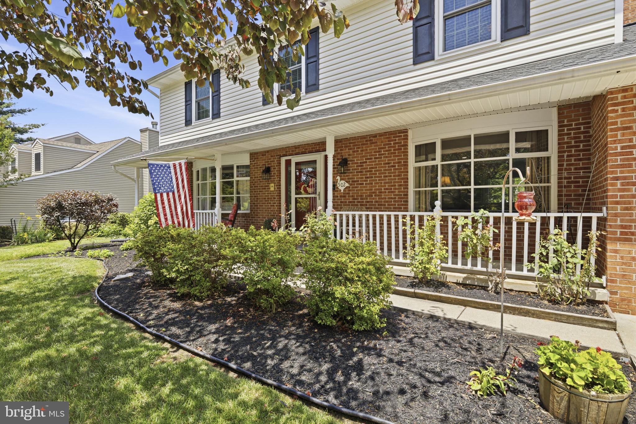 502 N SHAMROCK ROAD