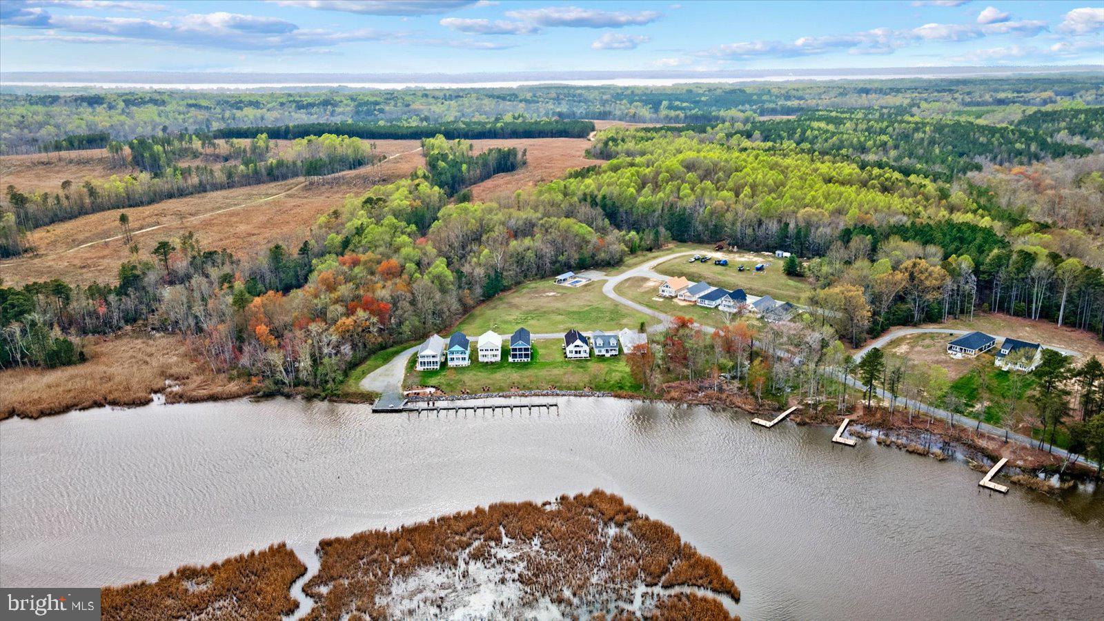 THE LANDING AT TOTUSKEY CREEK - Residential Lease