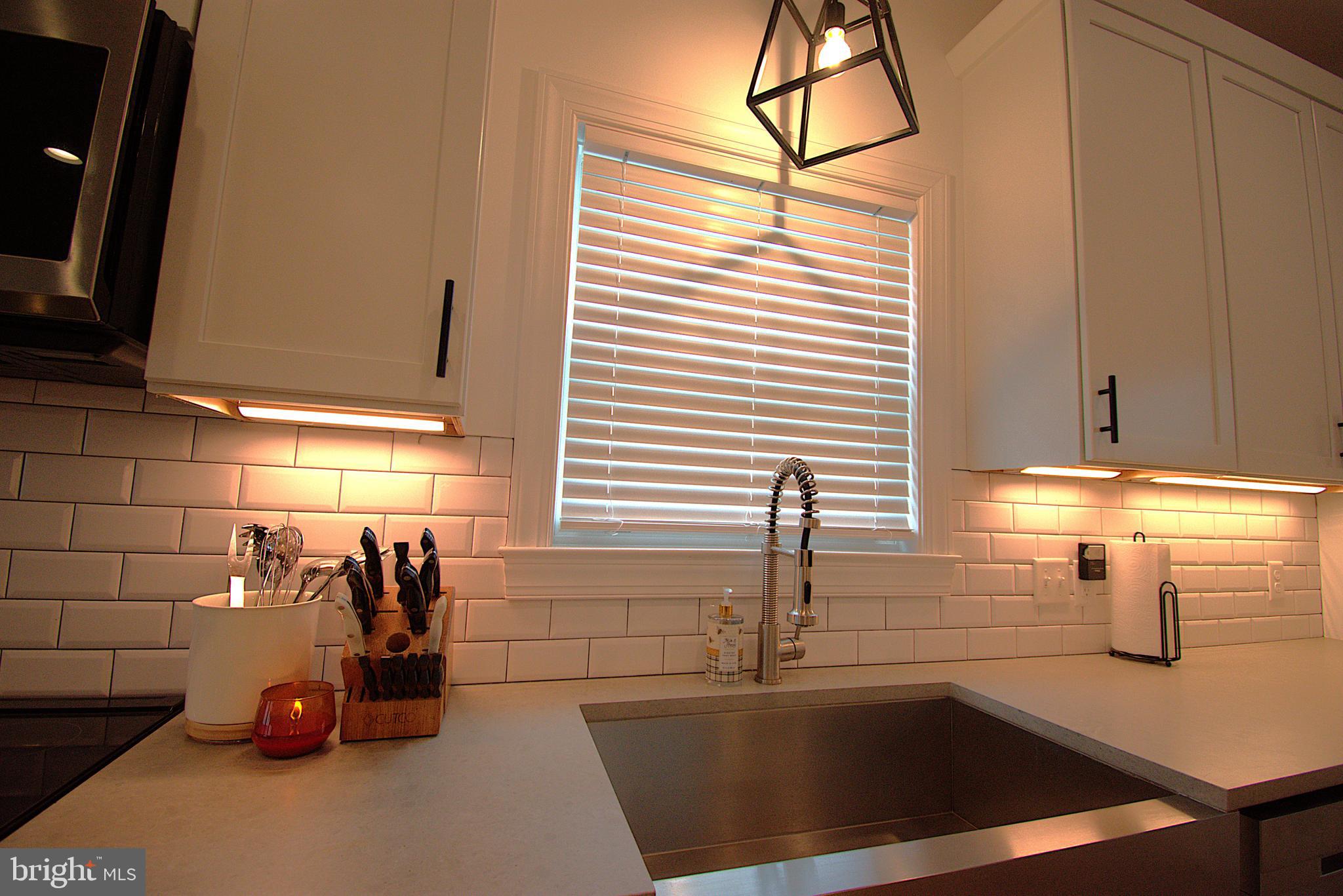 THE LANDING AT TOTUSKEY CREEK - Residential Lease