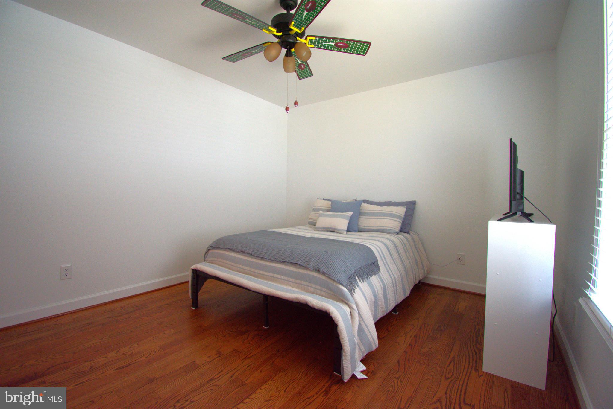 THE LANDING AT TOTUSKEY CREEK - Residential Lease