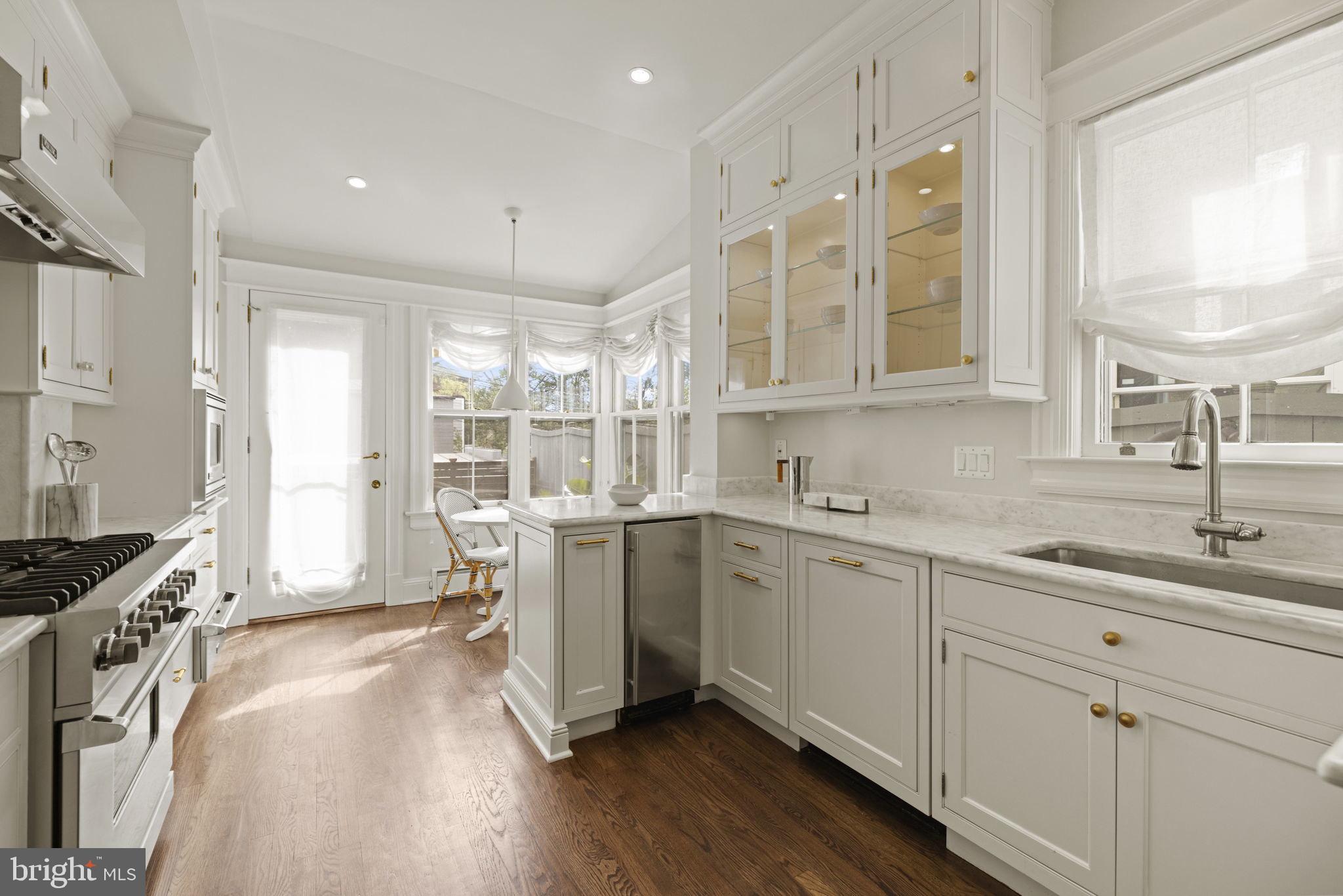 GEORGETOWN - Residential