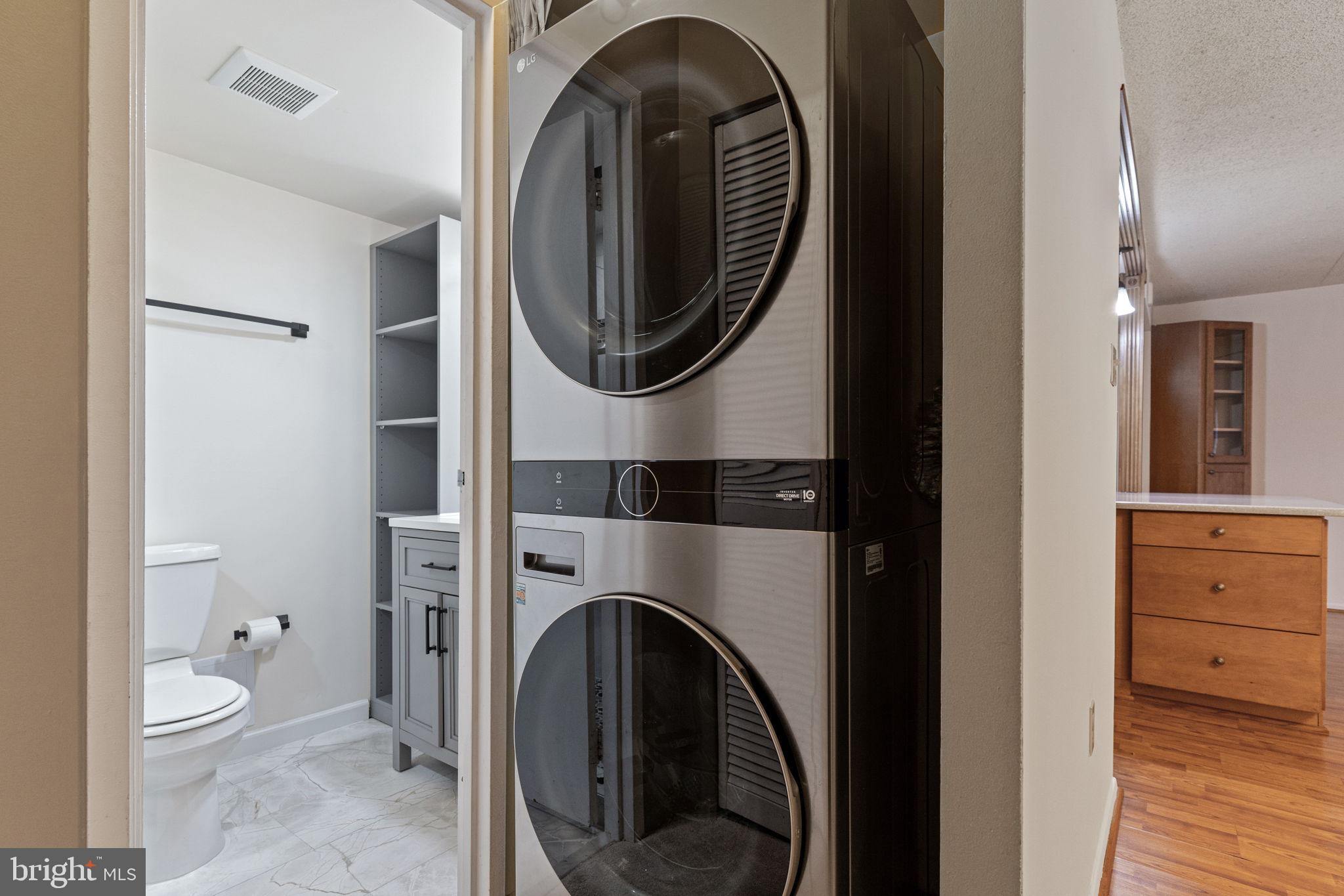 SENTINEL OF LANDMARK - Residential Lease