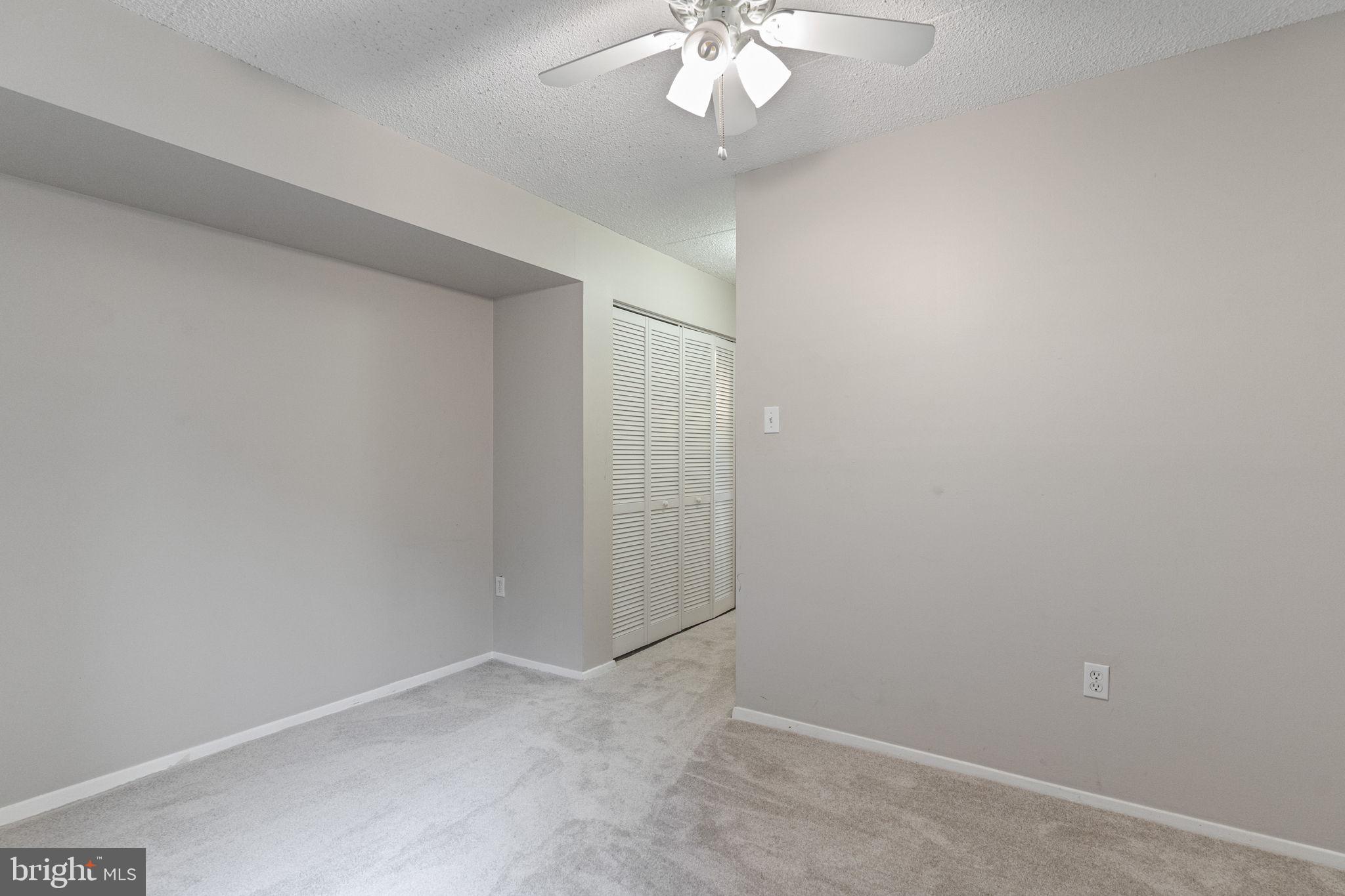 SENTINEL OF LANDMARK - Residential Lease