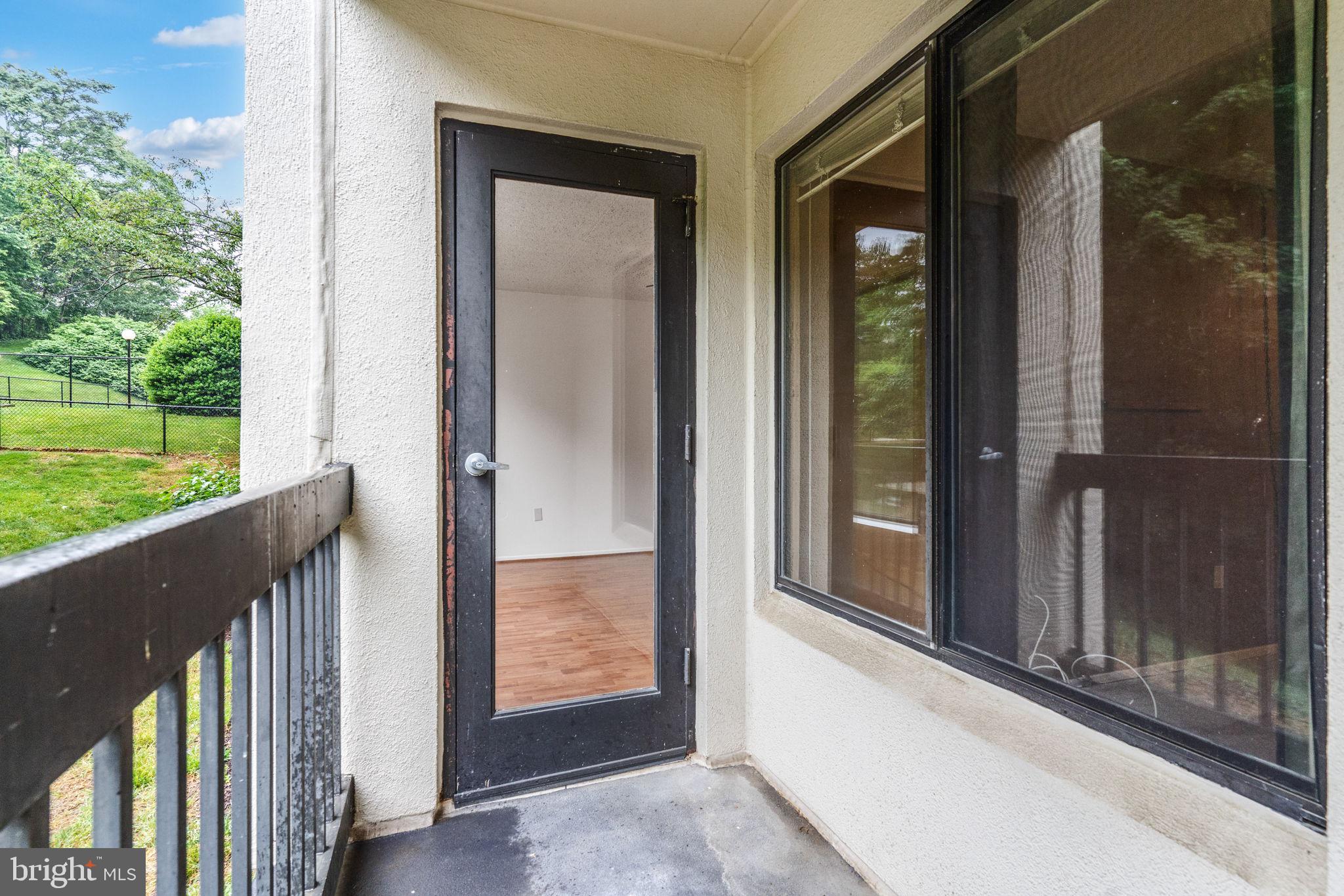 SENTINEL OF LANDMARK - Residential Lease