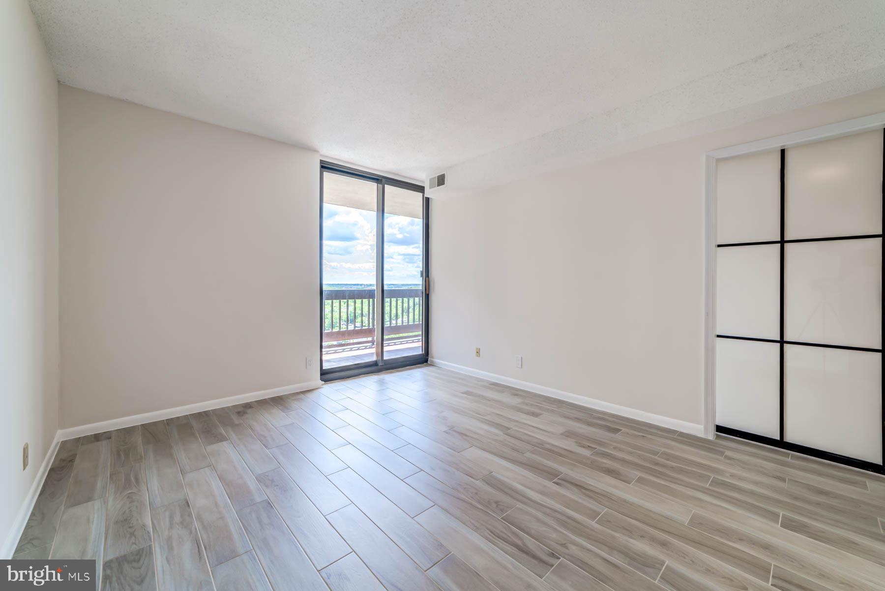 SKYLINE SQUARE CONDO - Residential Lease