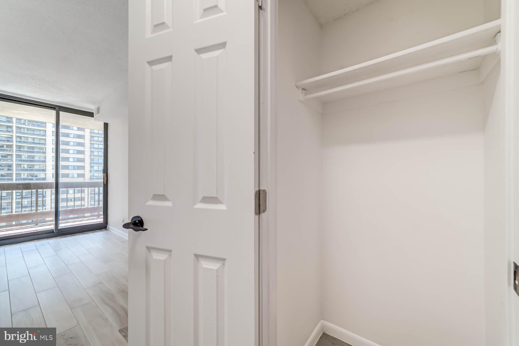 SKYLINE SQUARE CONDO - Residential Lease