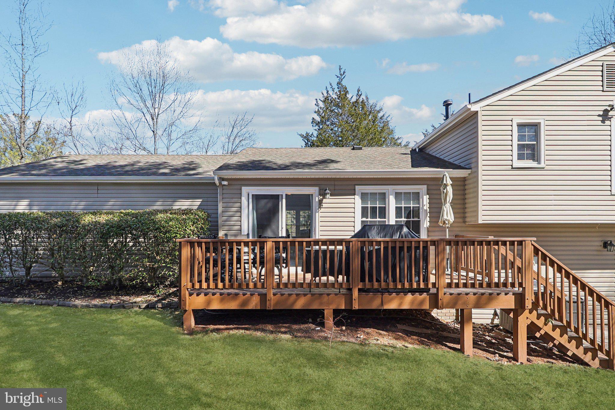 FAIR OAKS FARMS - Residential