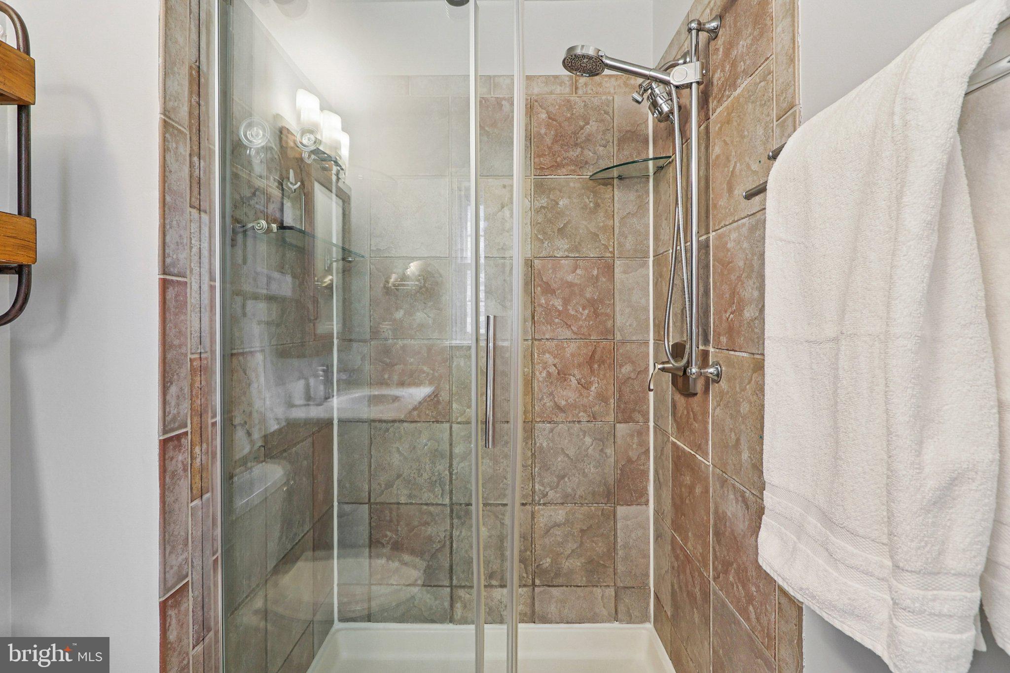 FAIR OAKS FARMS - Residential