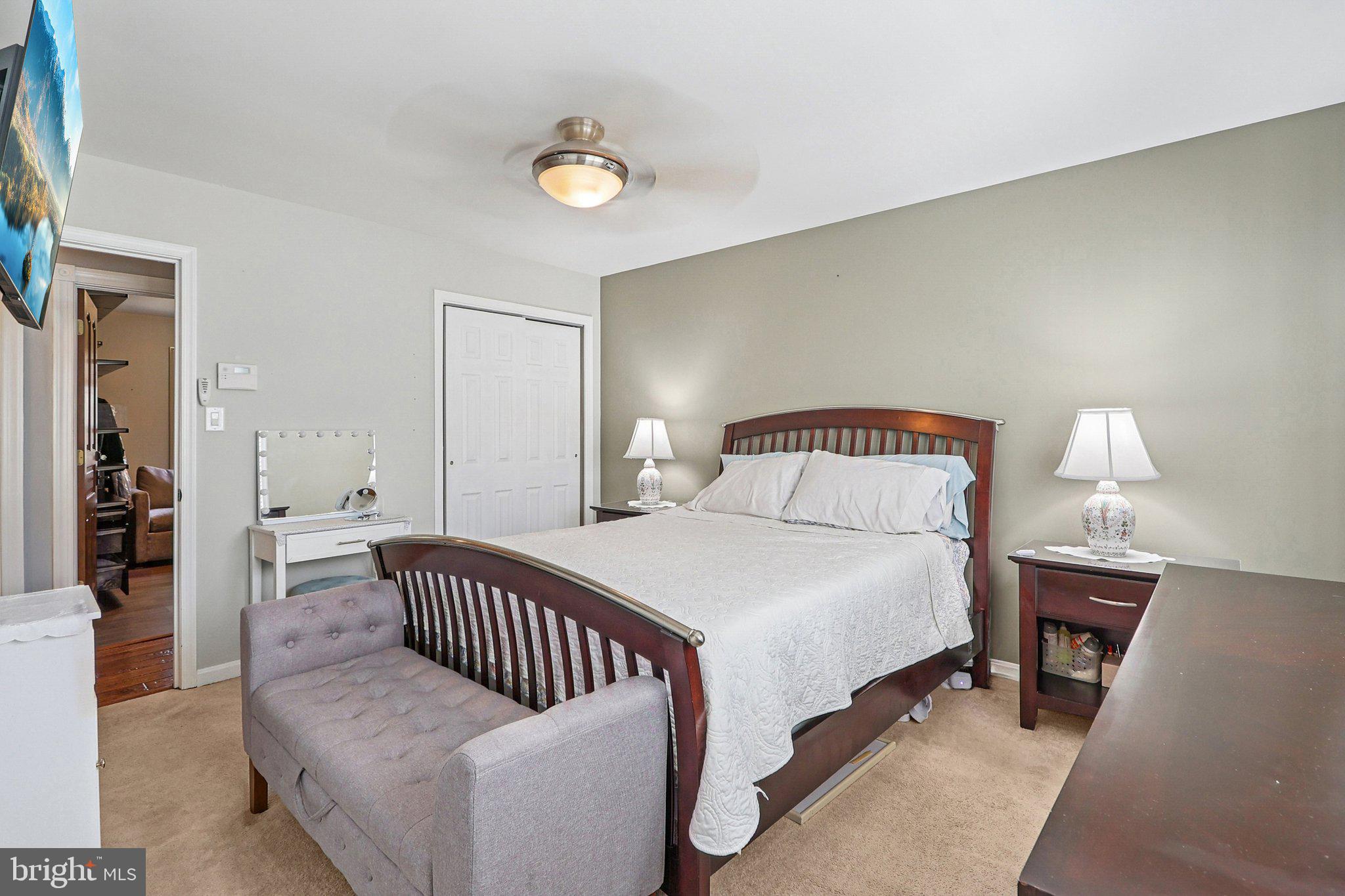 FAIR OAKS FARMS - Residential