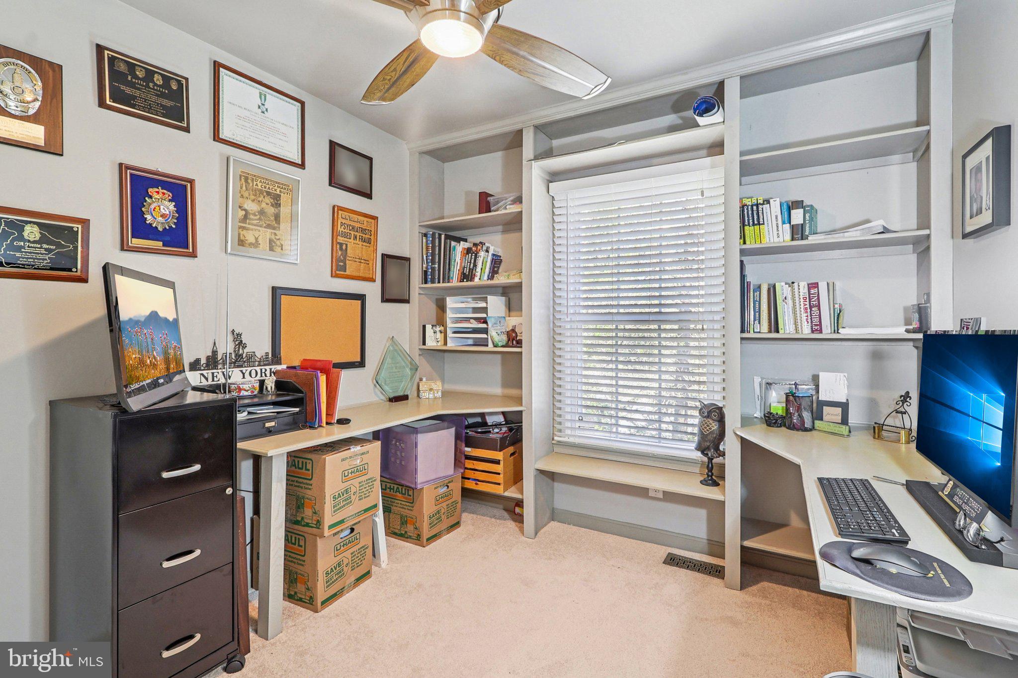 FAIR OAKS FARMS - Residential