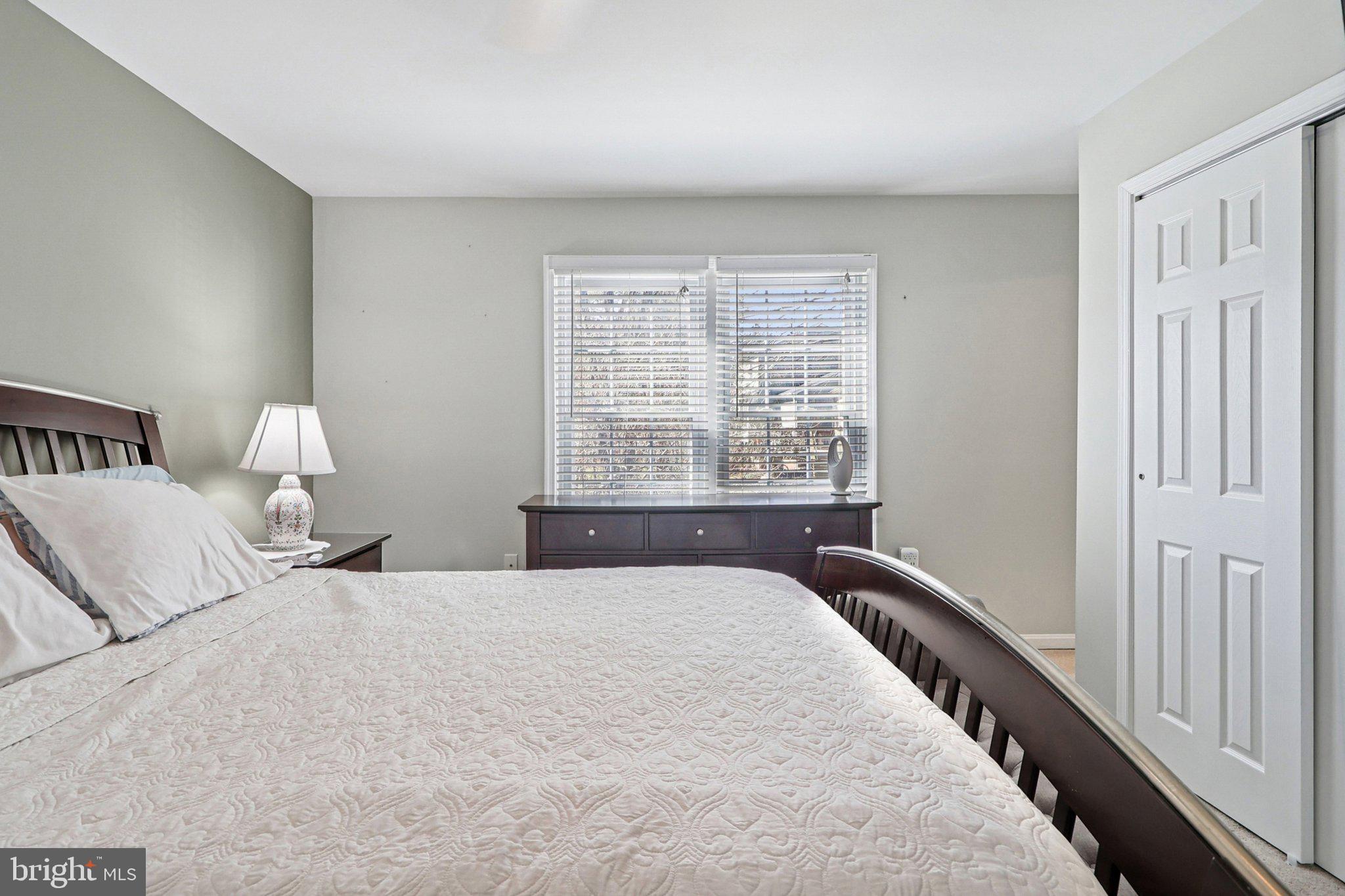 FAIR OAKS FARMS - Residential