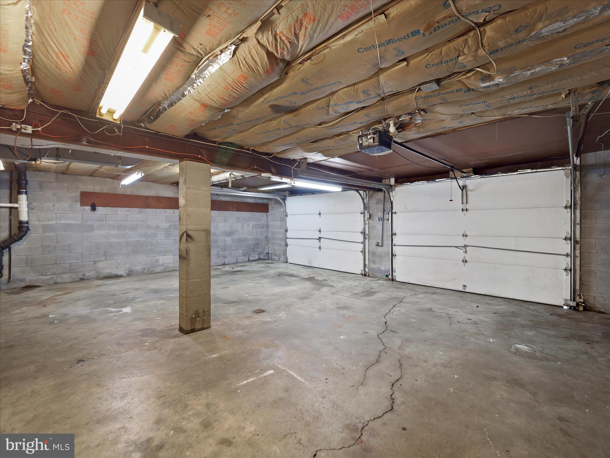 HAGERSTOWN - Residential