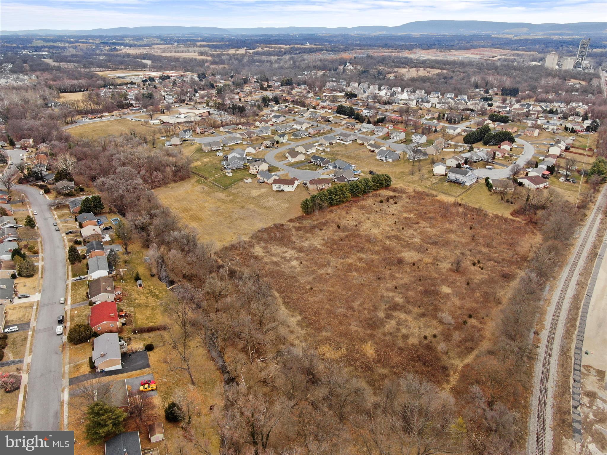 HAGERSTOWN - Residential