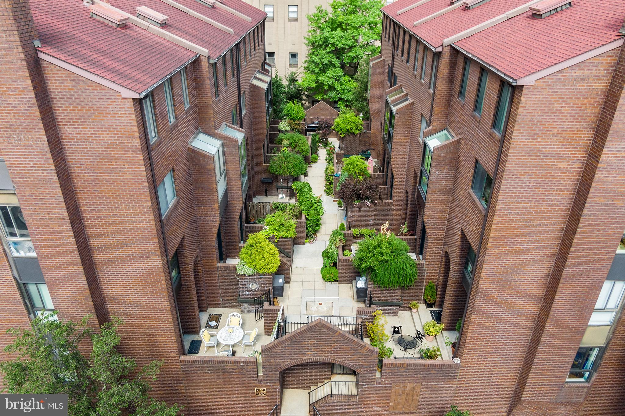 2201 ARCH STREET 111