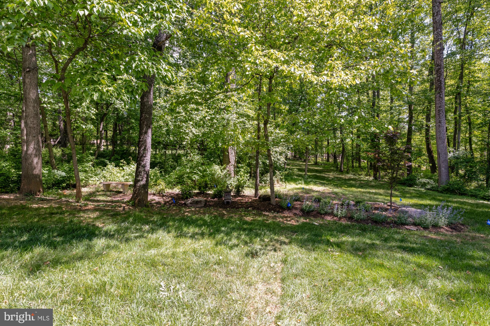 OAKTON HILLS ESTATES - Residential