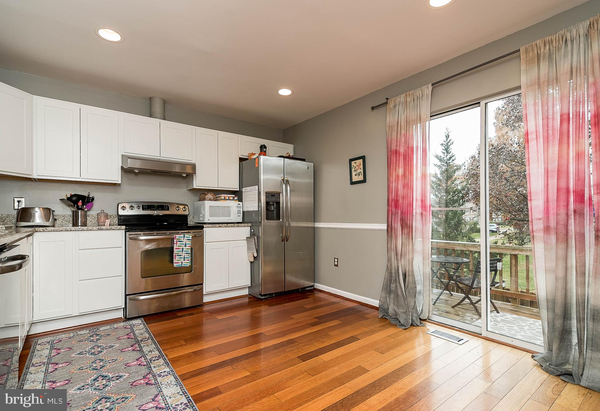 WOODSTREAM EAST - Residential