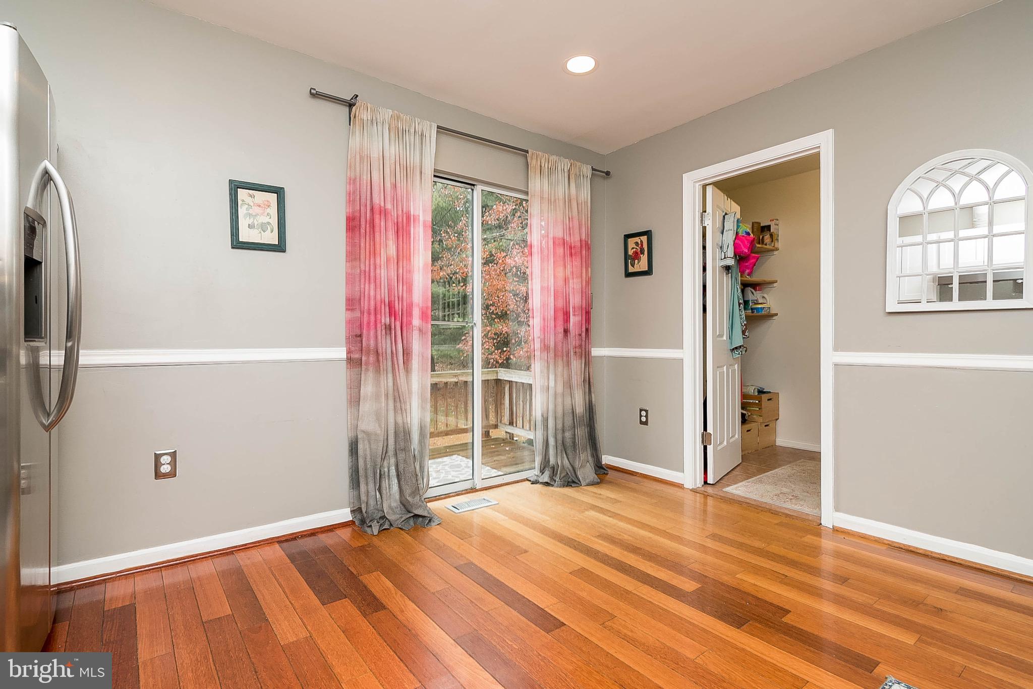 WOODSTREAM EAST - Residential