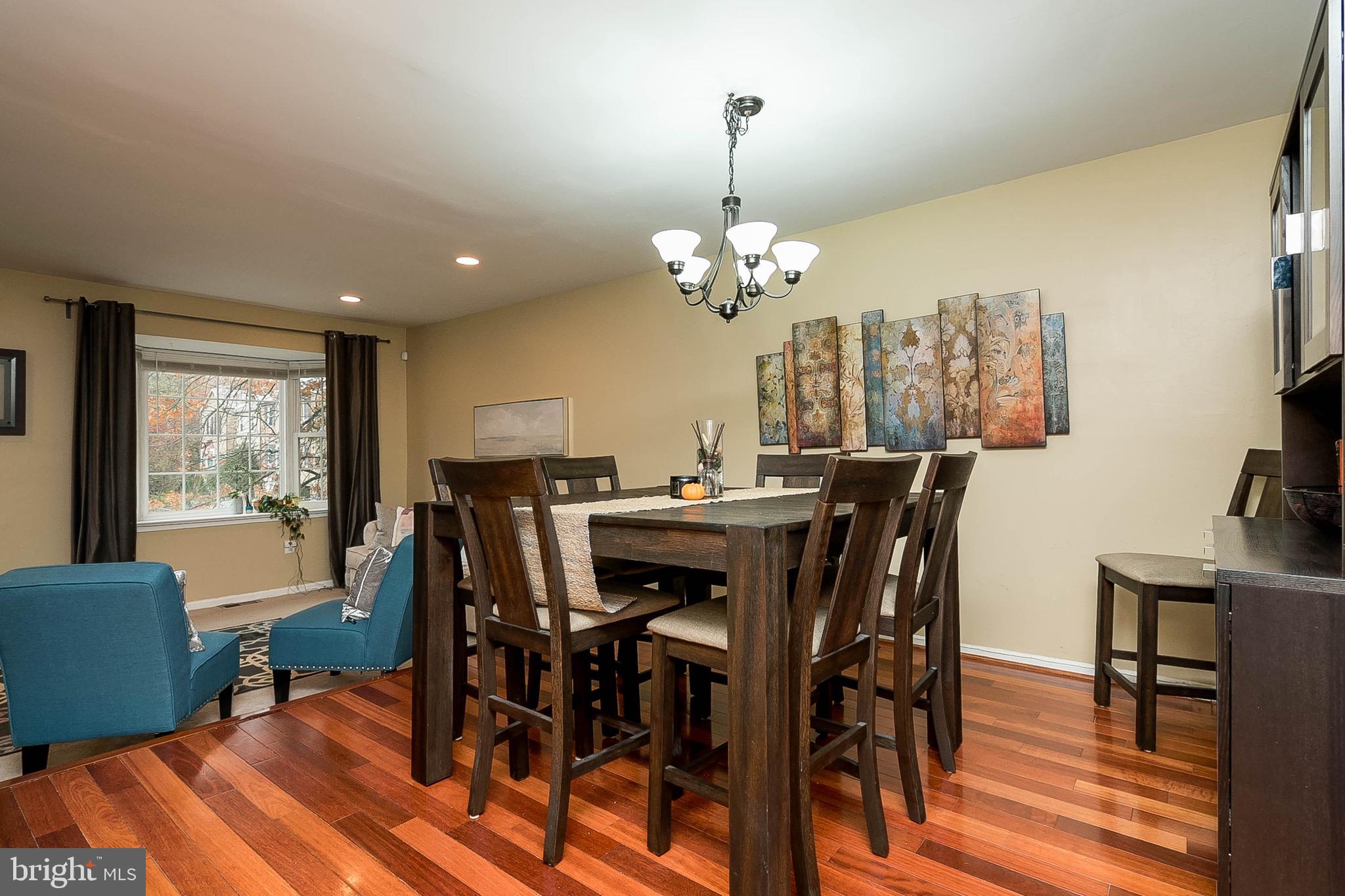 WOODSTREAM EAST - Residential