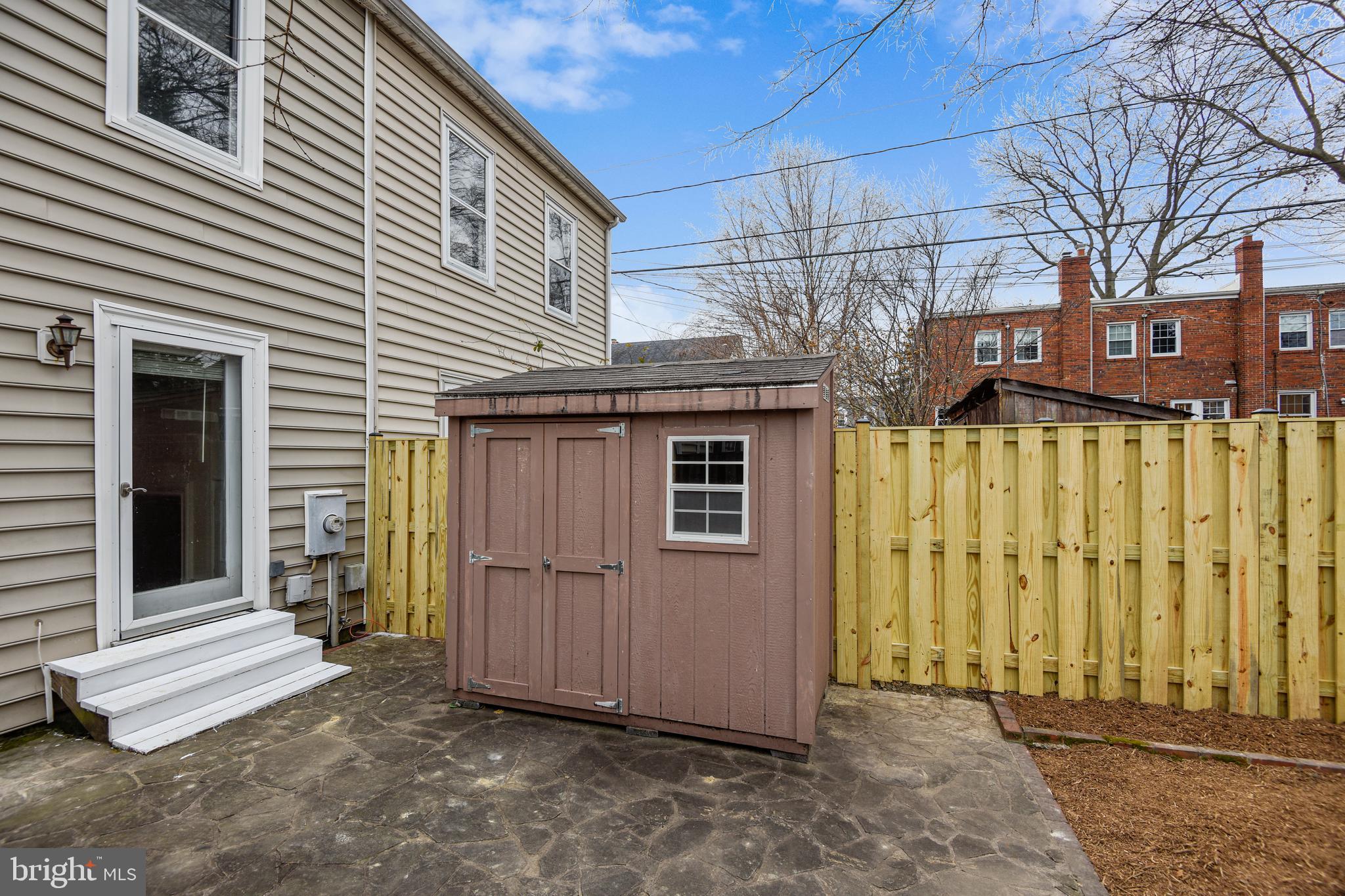 BRENTON/DEL RAY - Residential Lease