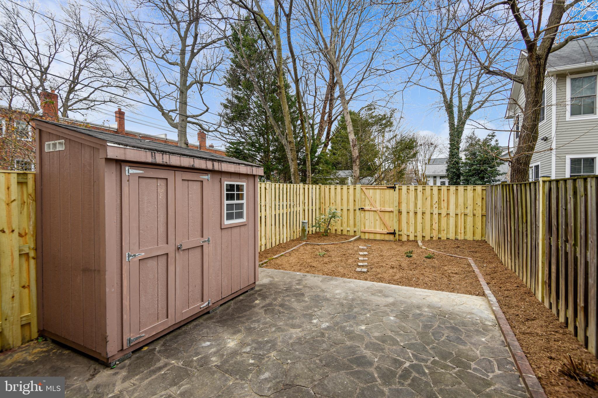 BRENTON/DEL RAY - Residential Lease