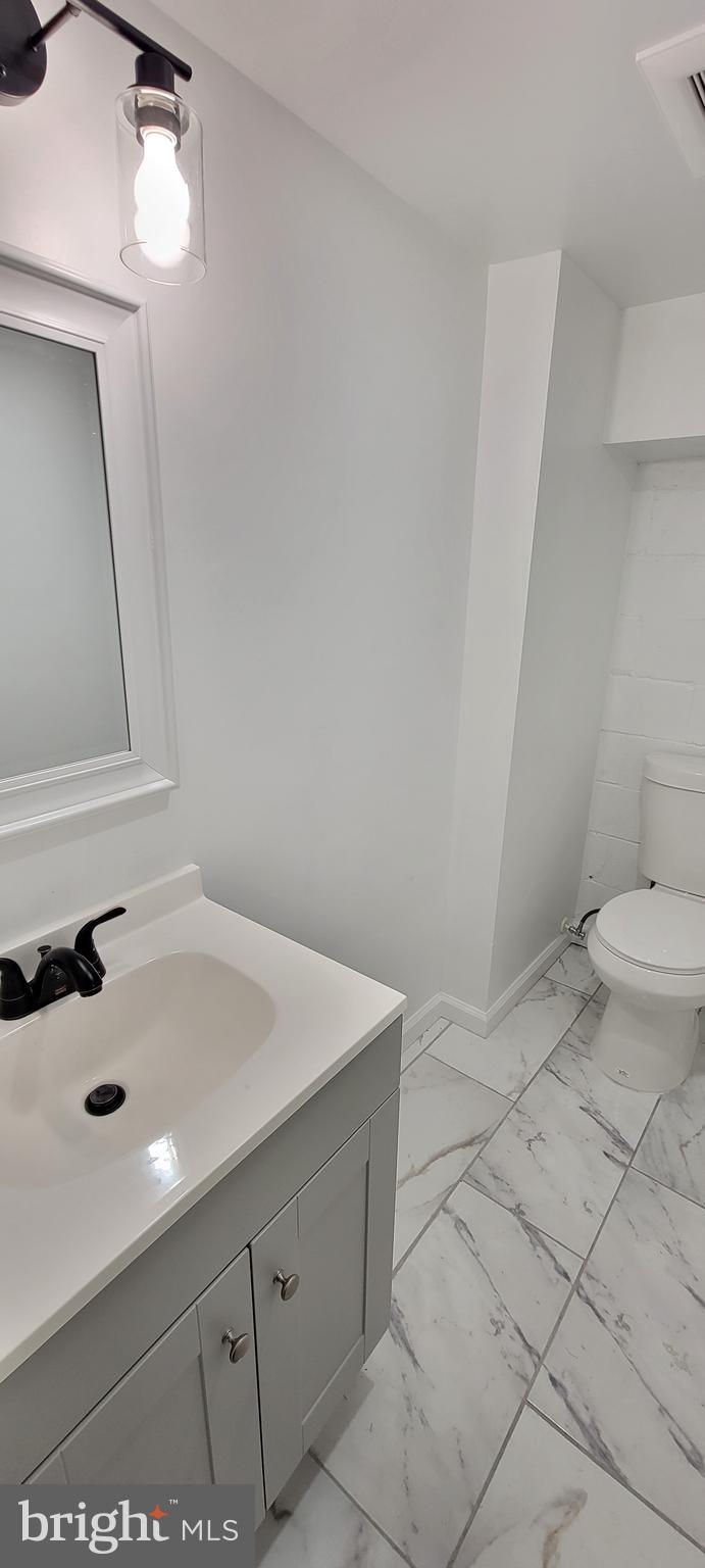 MERRITT HOMES - Residential Lease