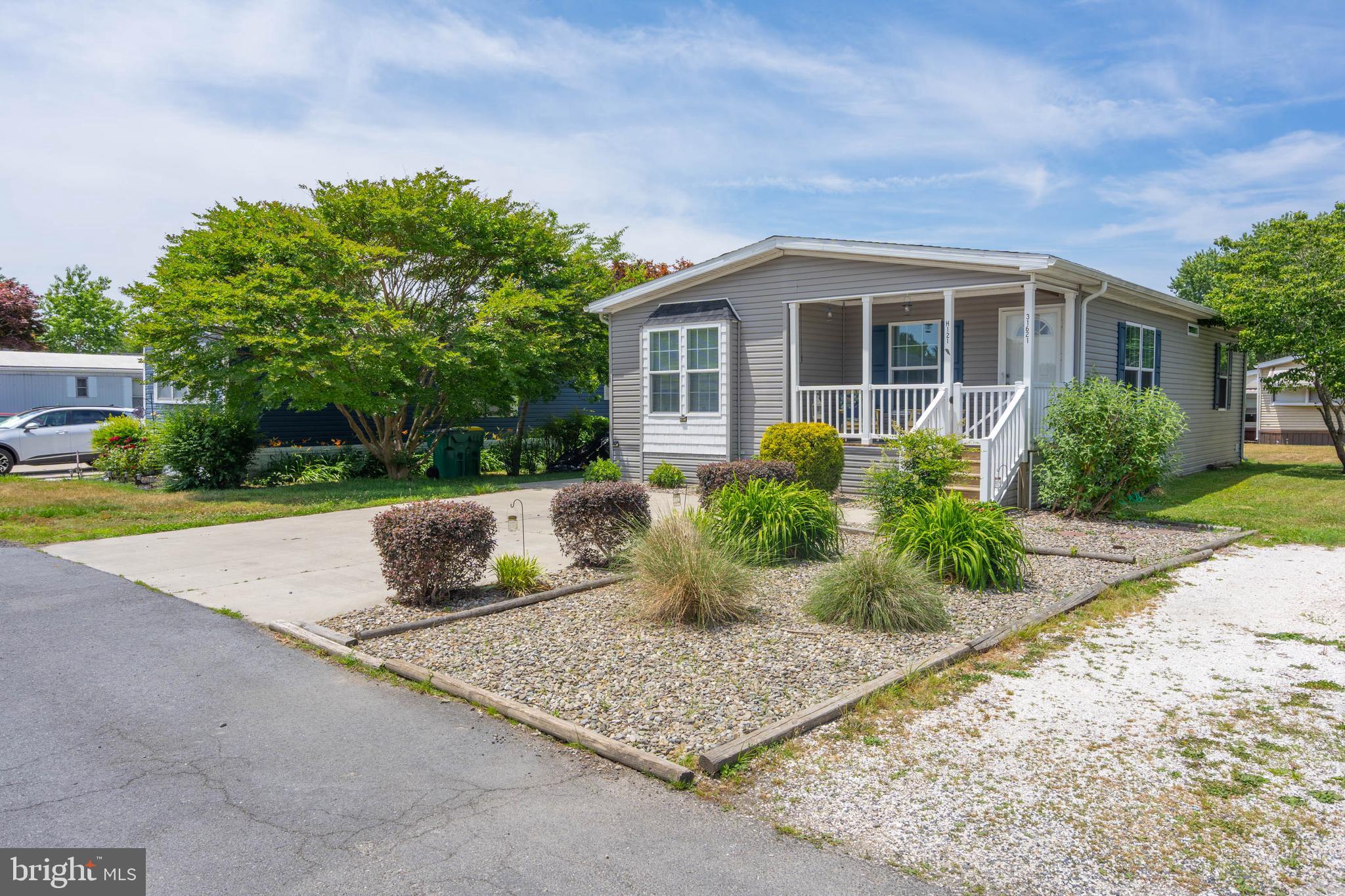 31621 DOGWOOD COURT
