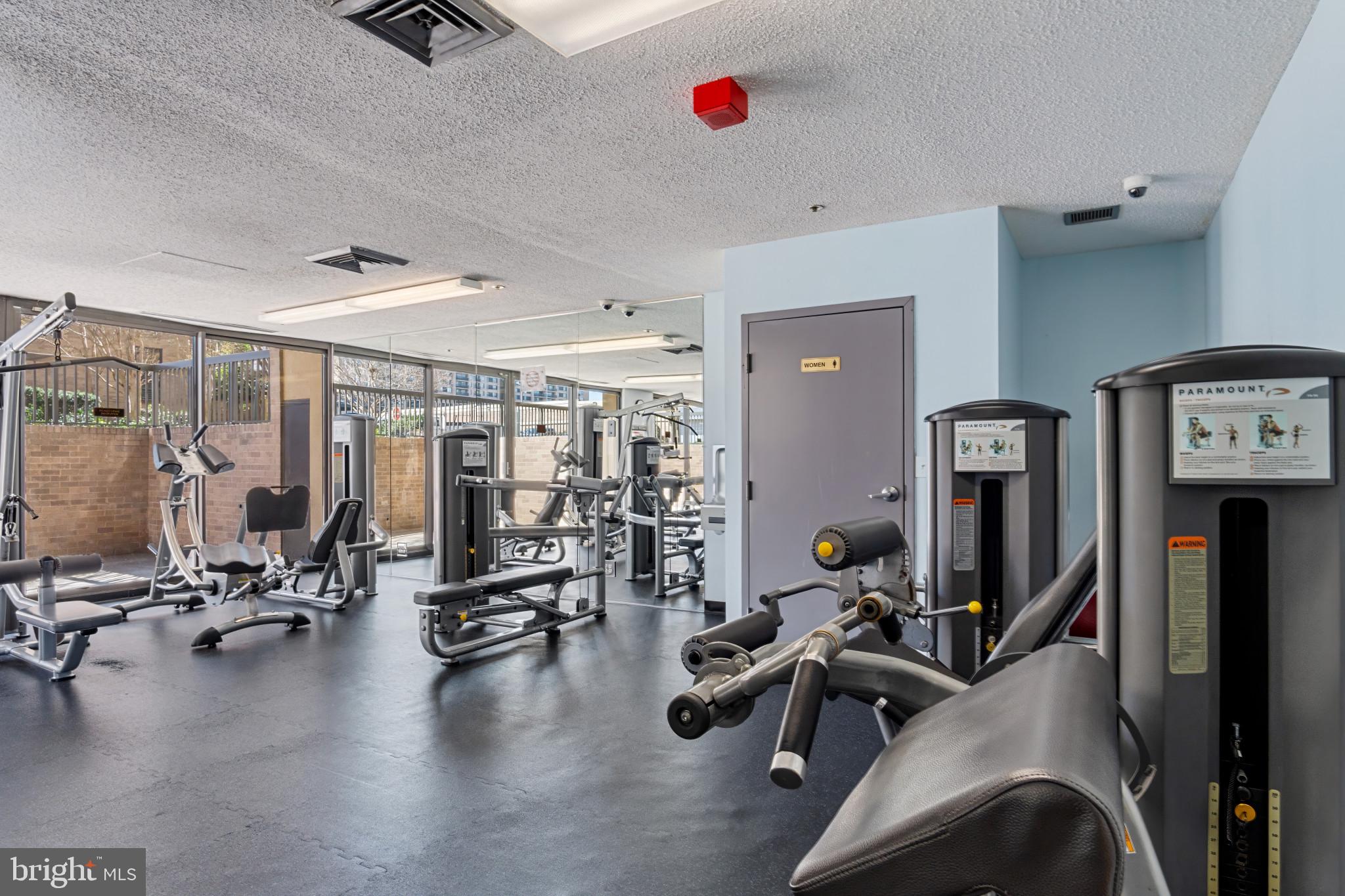 SKYLINE SQUARE CONDO - Residential